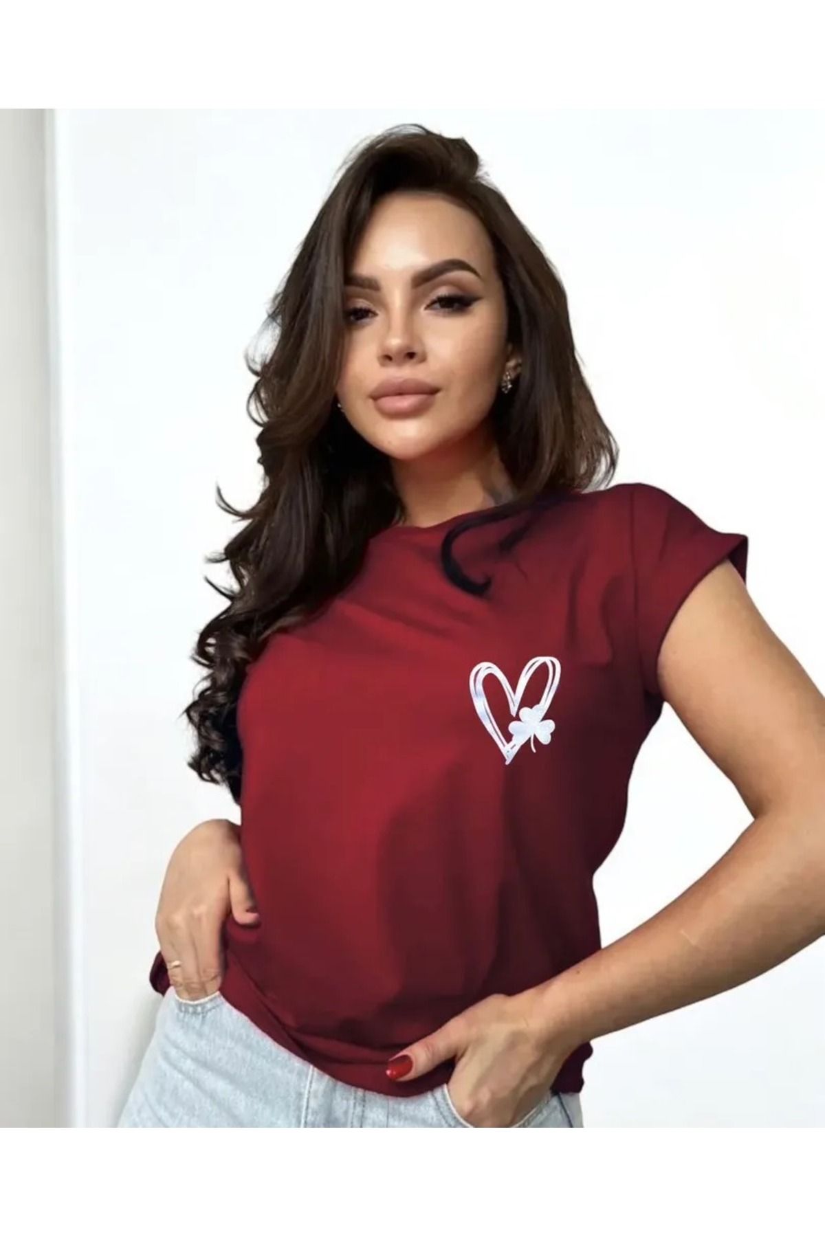 aynewmoda Küçük kalp desenli kısa kollu yuvarlak yakalı tişört