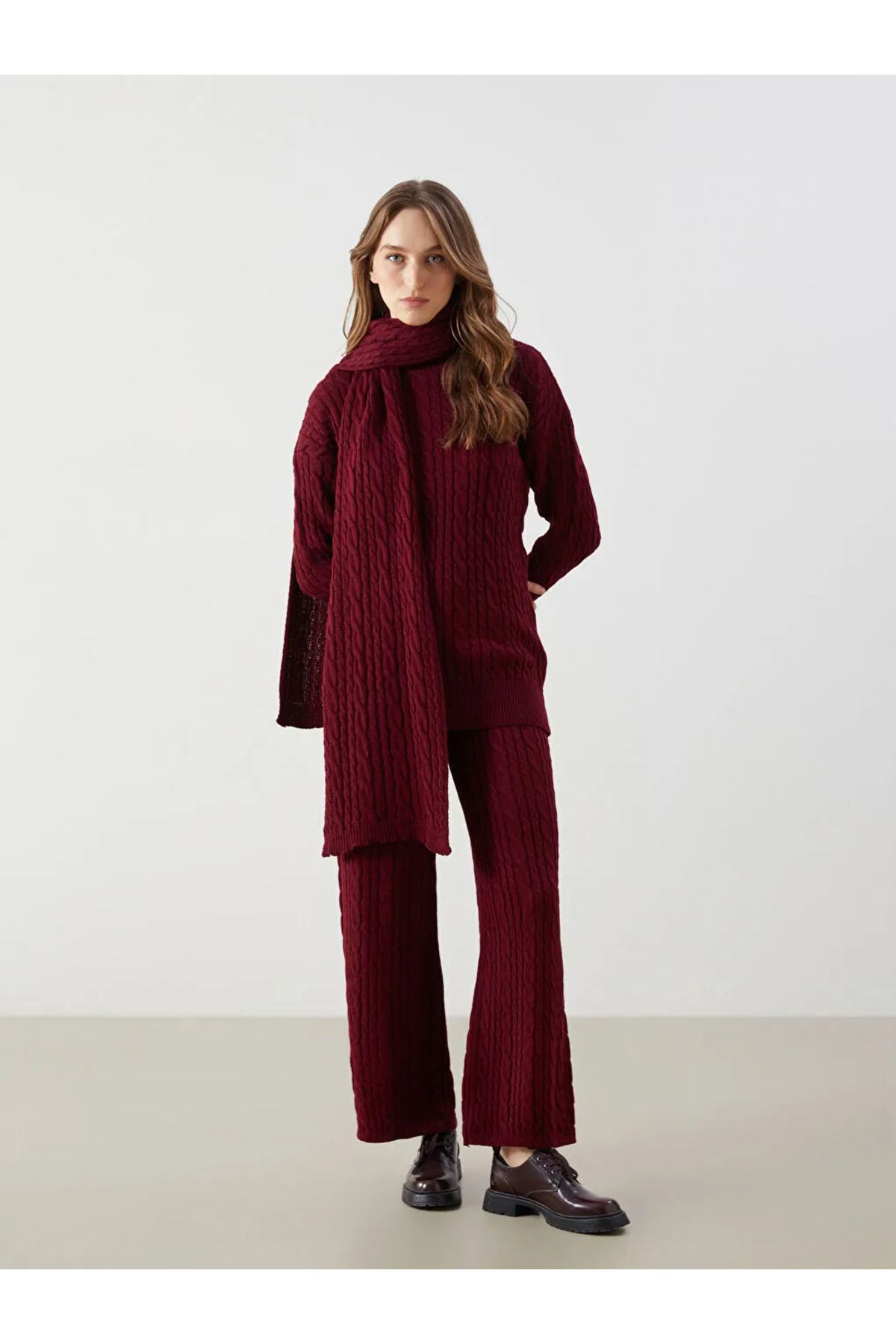 LC Waikiki LCW Modest Bordo Beli Lastikli Kendinden Desenli Kadın Triko Pantolon