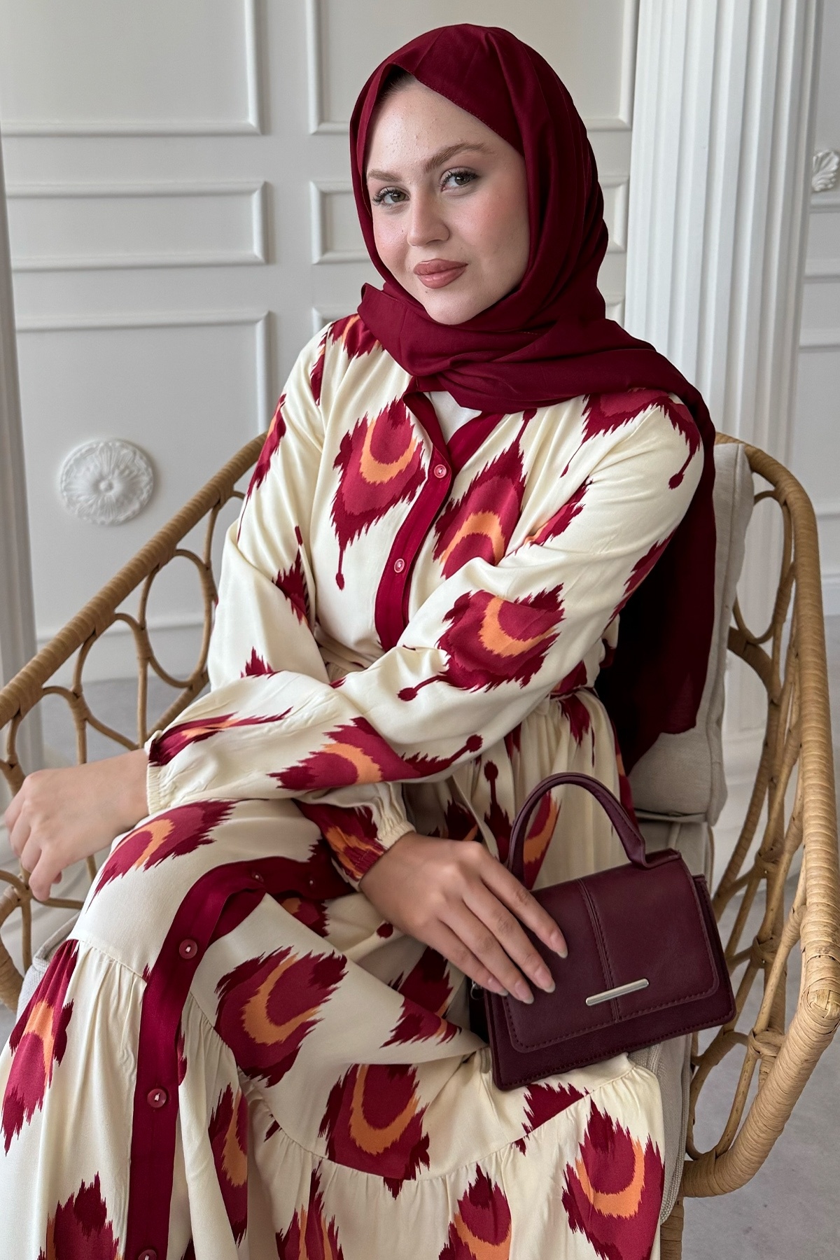 InStyle-فستان إيكات بنمط فيسكوز باللون العنابي 5