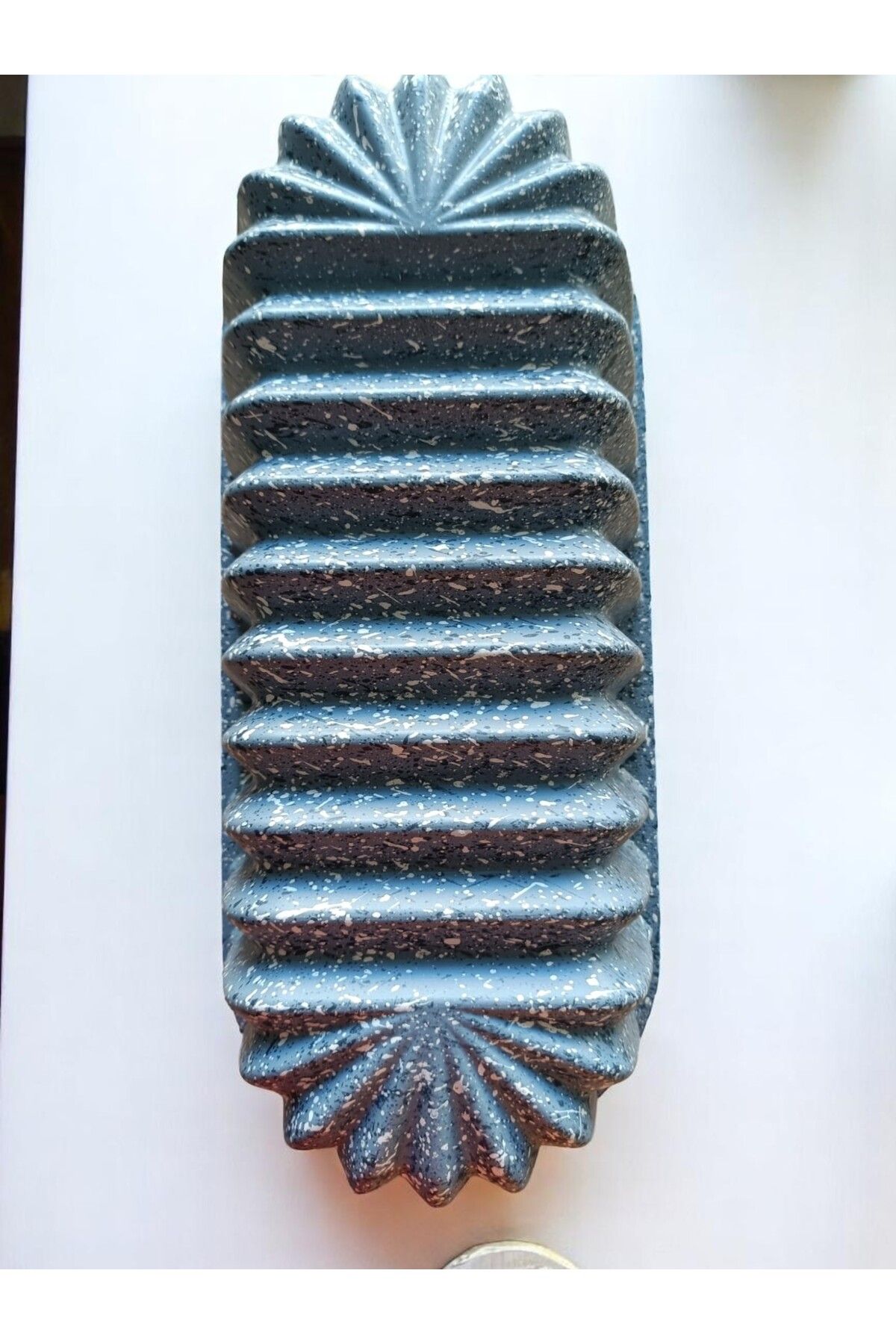 Alkar DÖKÜM KEK KALIBI HANIMELİ DİLİMLİ BATON ANTRASİT RENK 35 CM