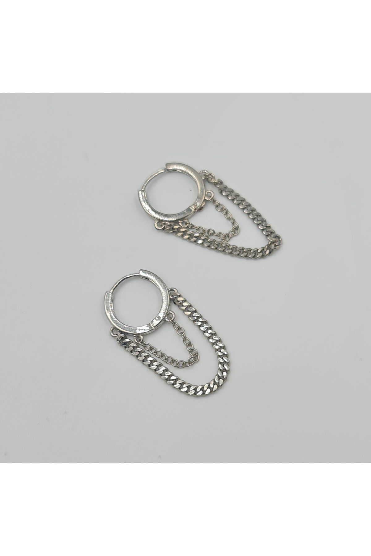 SE Jewellery Collection Selin Ersoy Gümüş Renk Zincir Detaylı Xuping Halka Küpe - Kararmaz Unisex