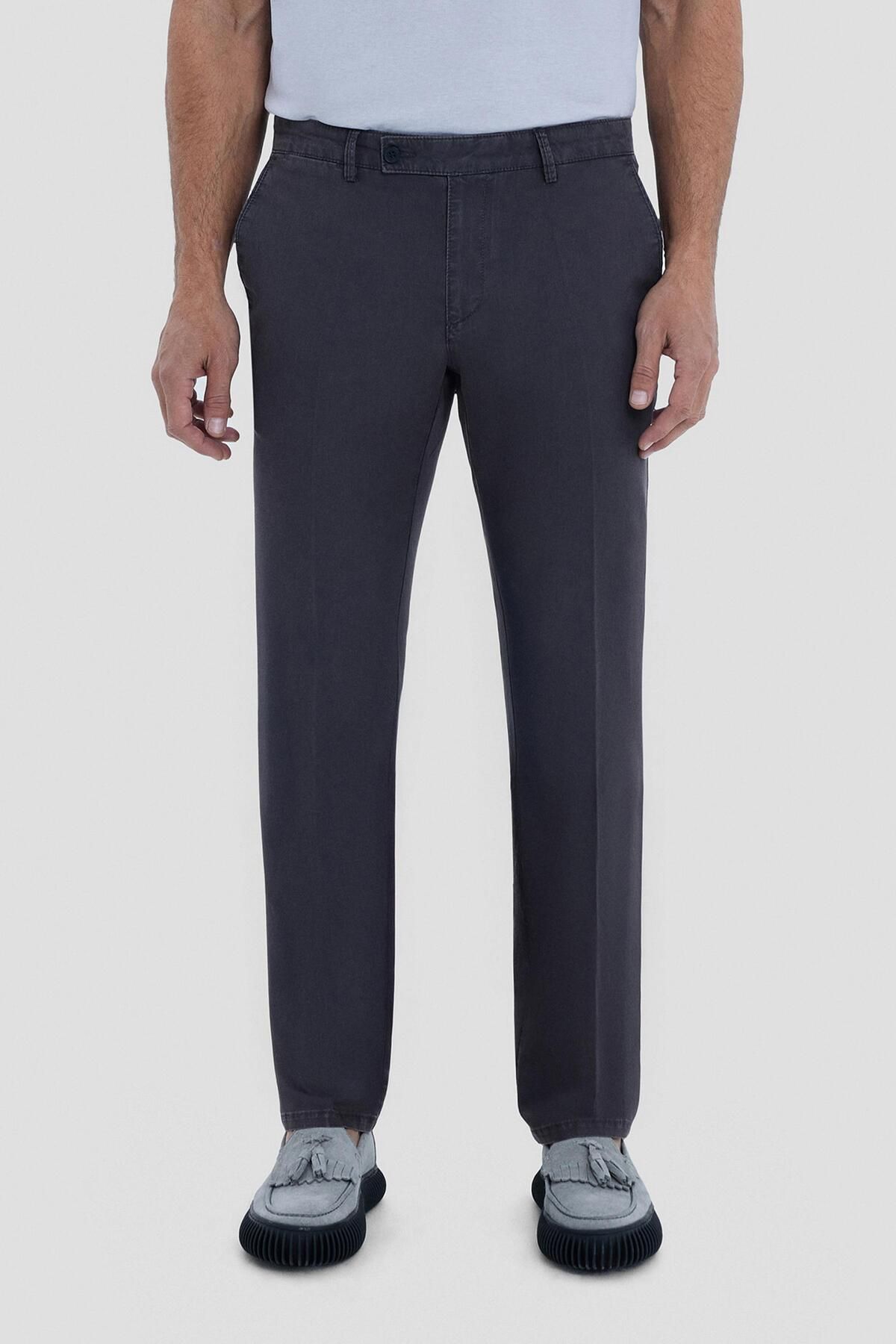 Sabri Özel Füme Pantolon