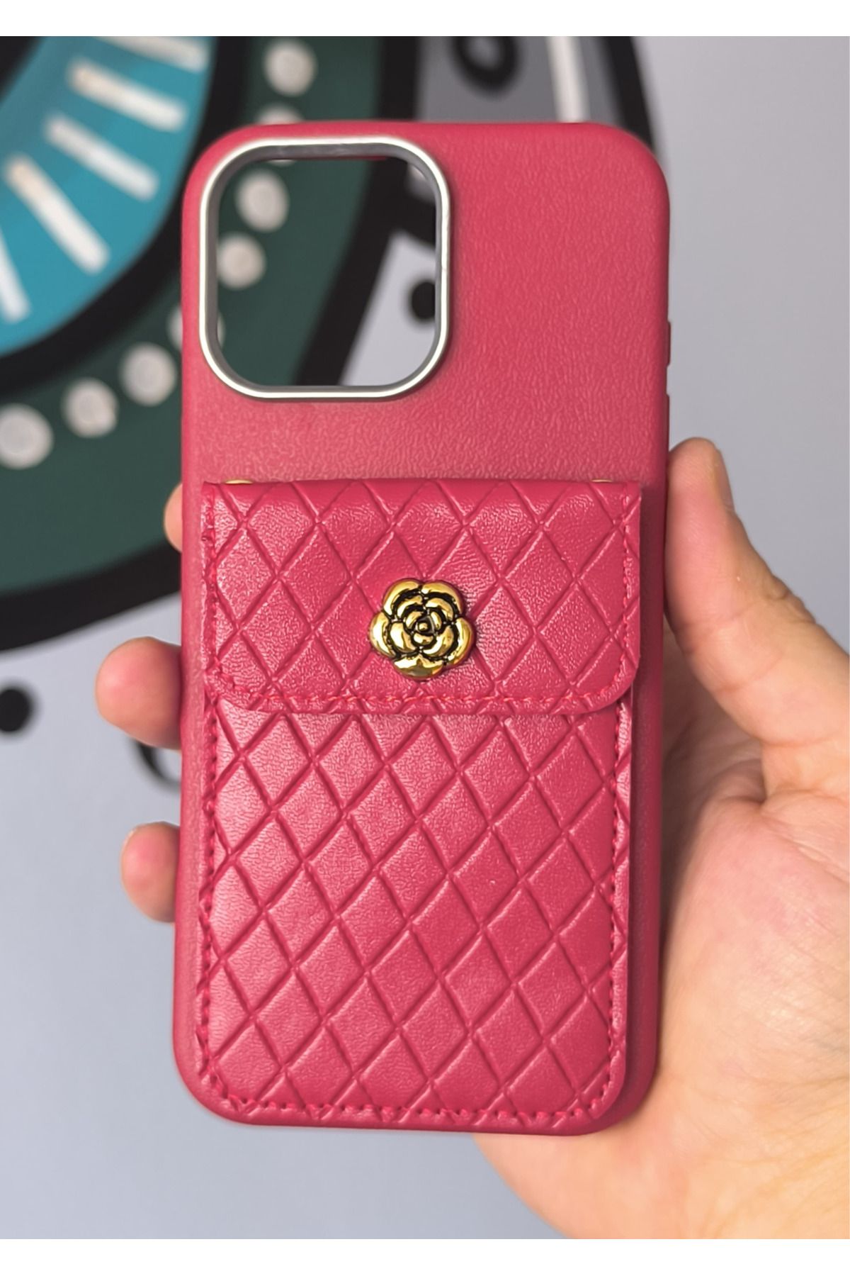 BCASE İphone 16 Pro Max Çantalı Boyun Askılı Kılıf