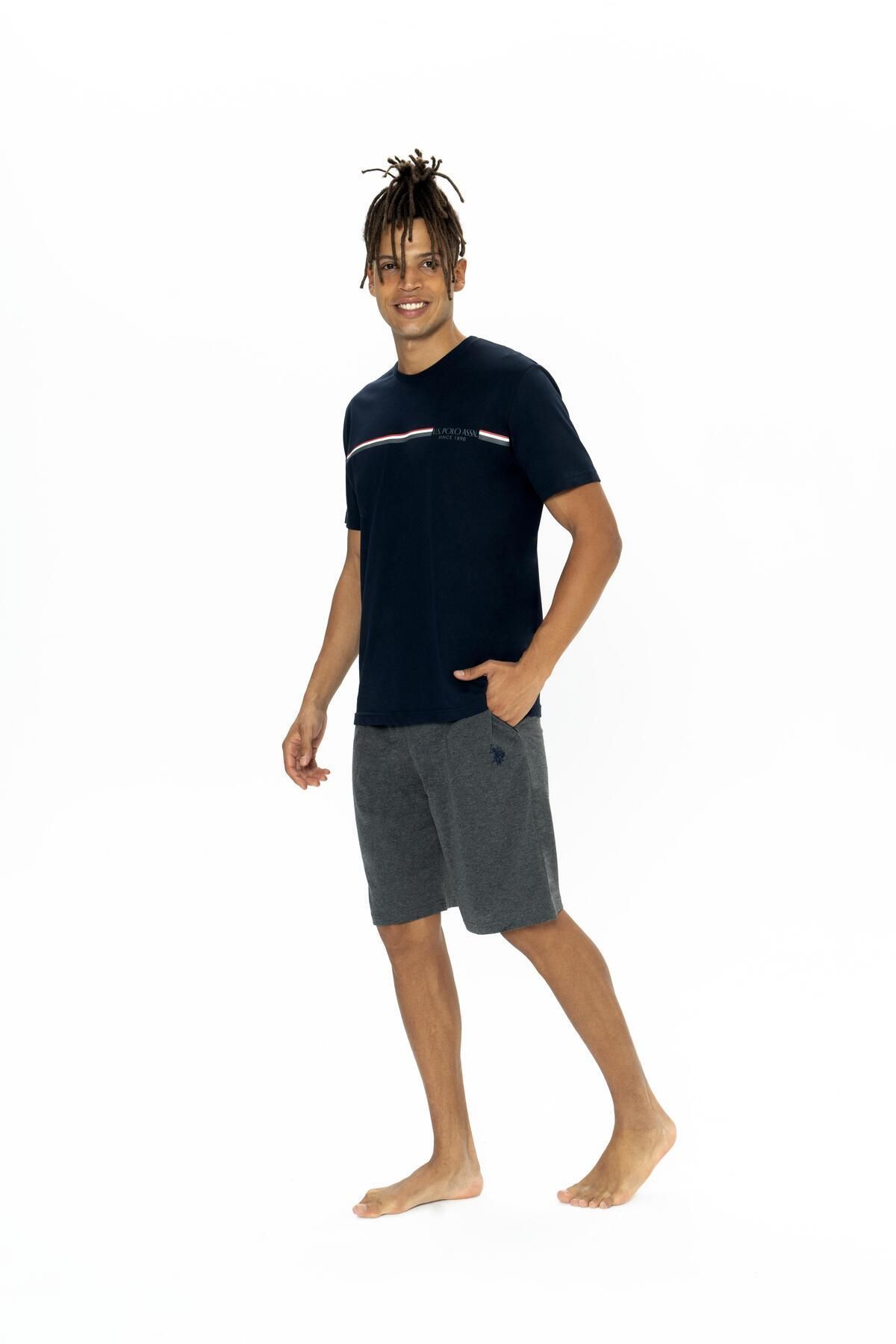 U.S. Polo Assn. U.S. Polo T-shirt Şort Takım, Yazı Baskılı T-shirt ve Cepli Şort Takım