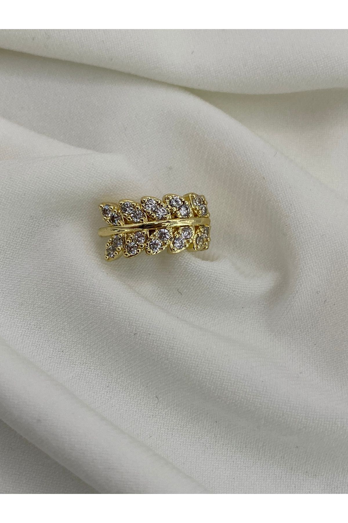B&G Desing GOLD Özel Tasarım Tekli Sıkıştırmalı Kıkırdak Küpe - Özel Hediyelik