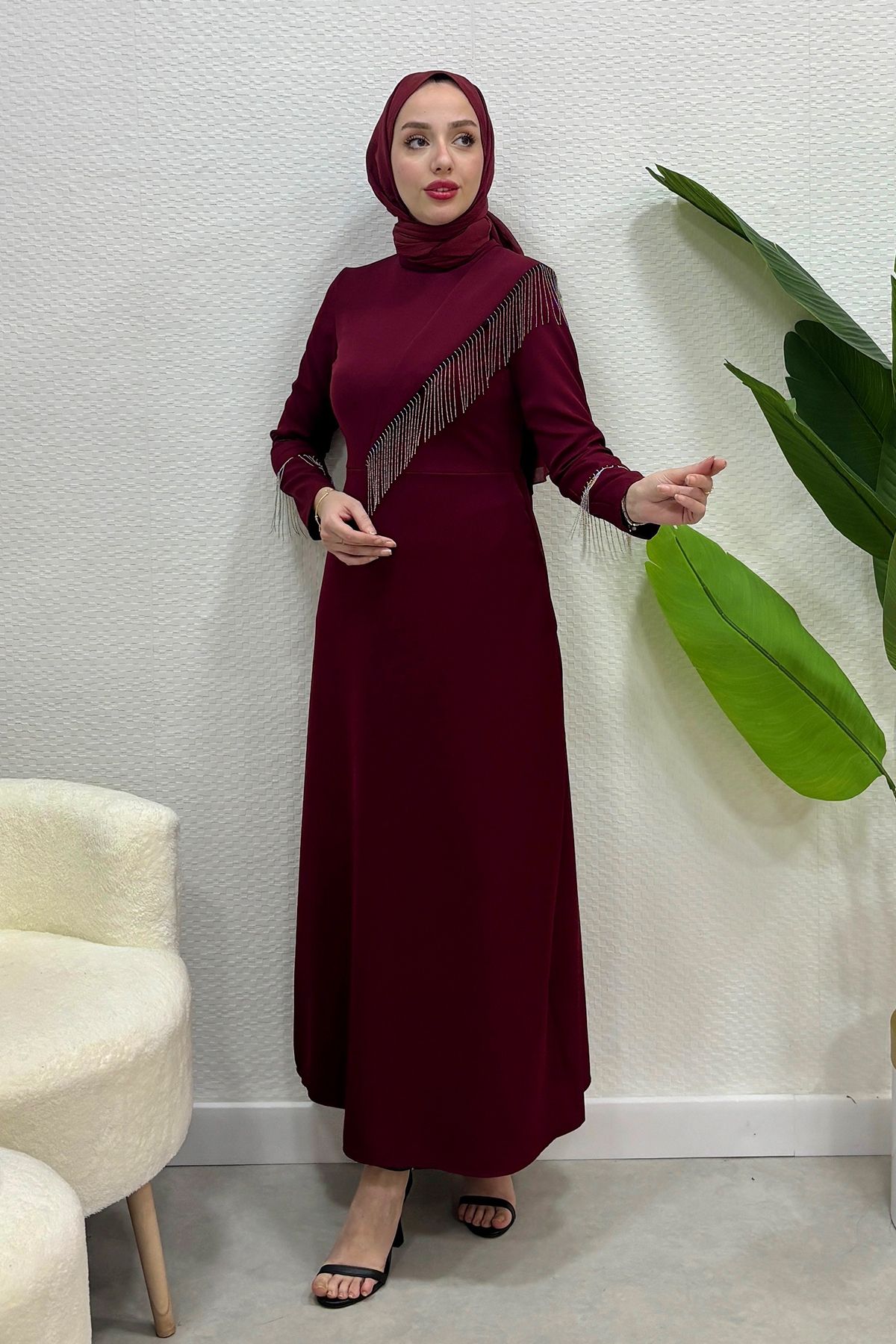Abiye Diyarı Kadın Krep Kumaş Zincirli Abiye-Bordo