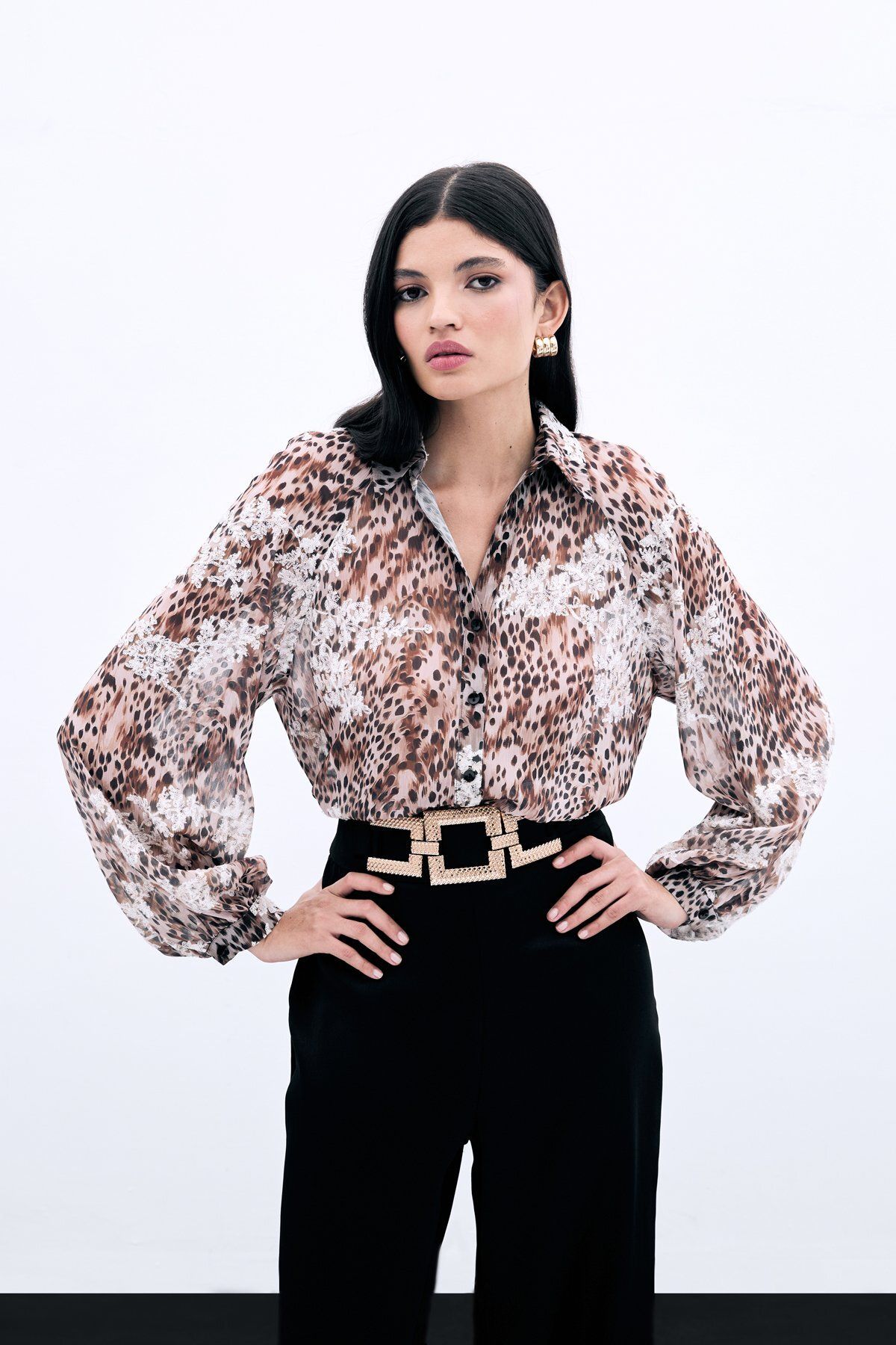 Sateen Leopar Desenli Nakışlı Gömlek - Vizon