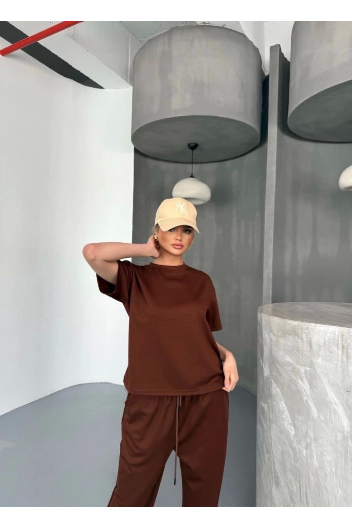 nedo7 Osy Modal Yumuşak Dokulu Kumaş Kısa Kollu Bluz Rahat Pantalon Ikili Takım- Kahverengi