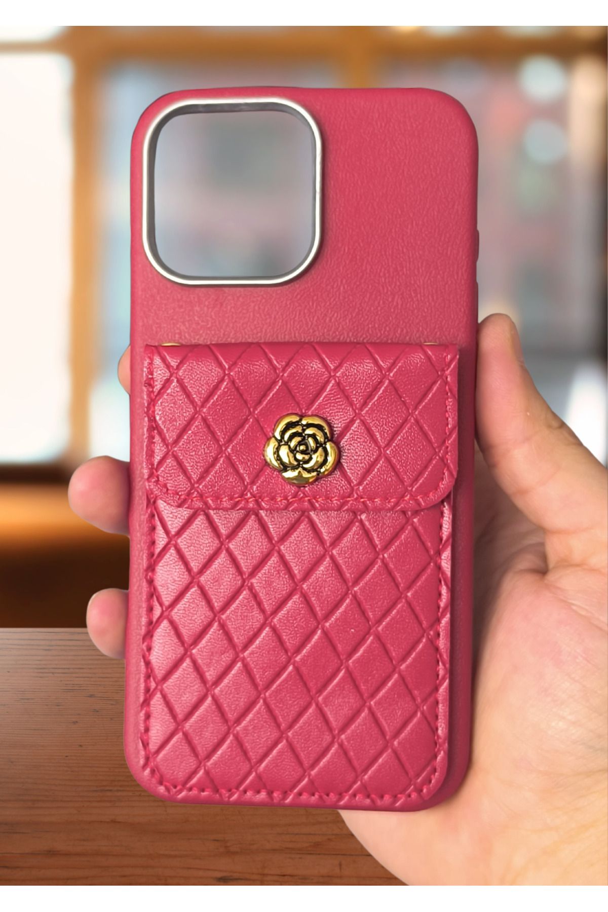BCASE İphone 16 Pro Çantalı Boyun Askılı Kılıf
