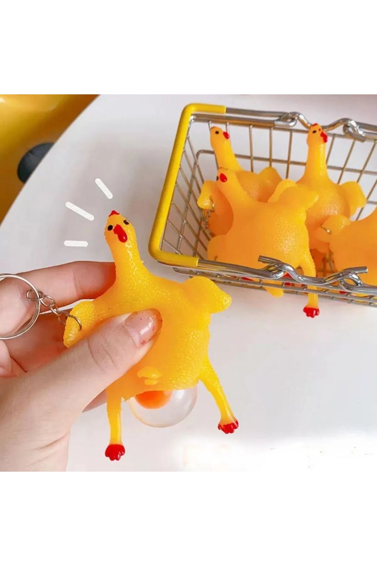 Shop58 Yumurtlayan Eğlenceli Tavuk Anahtarlık (4172)