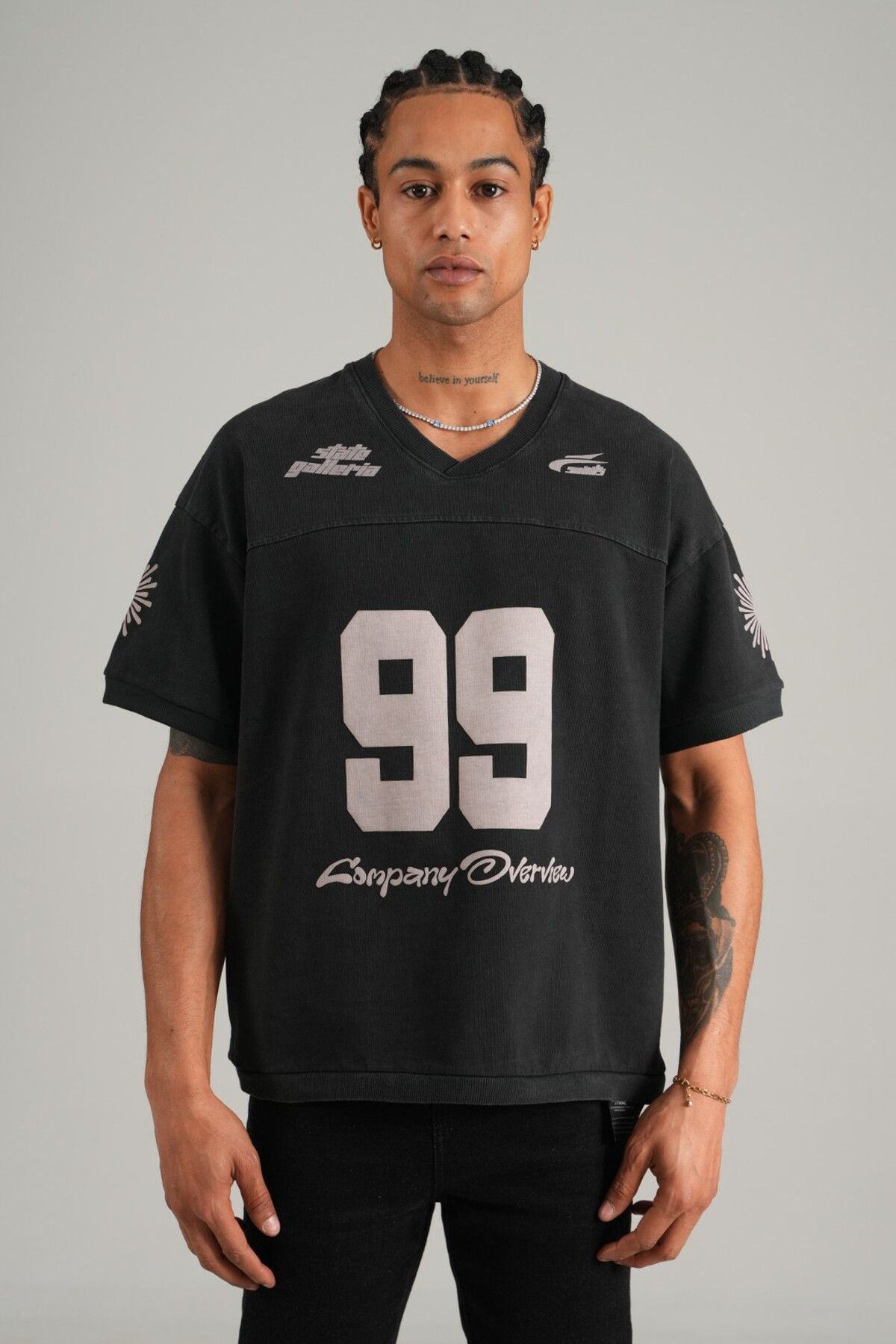 İkao 99 Baskılı V Yaka Oversize Tişört
