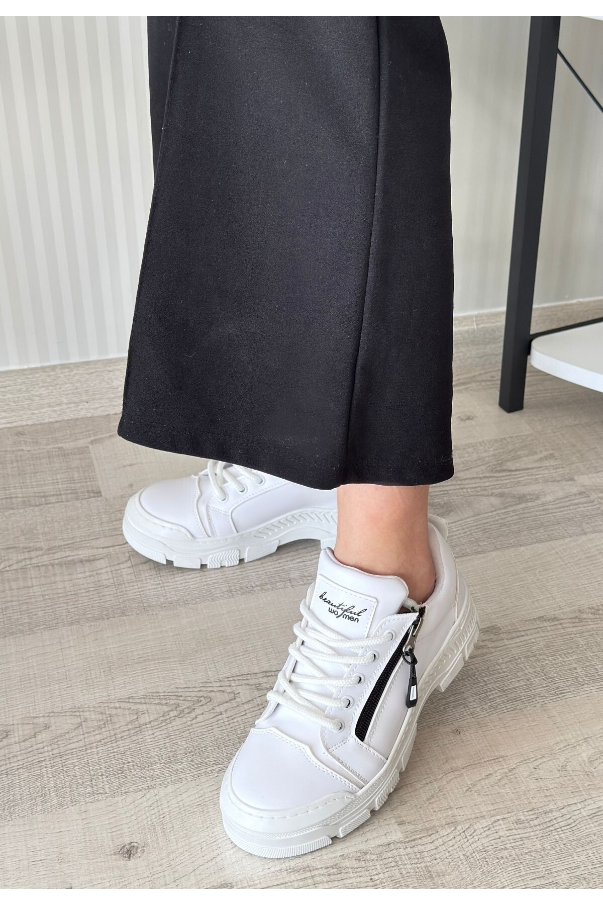pabucmarketi Beyaz Suni Deri Bağcıklı Kadın Sneaker Ayakkabı