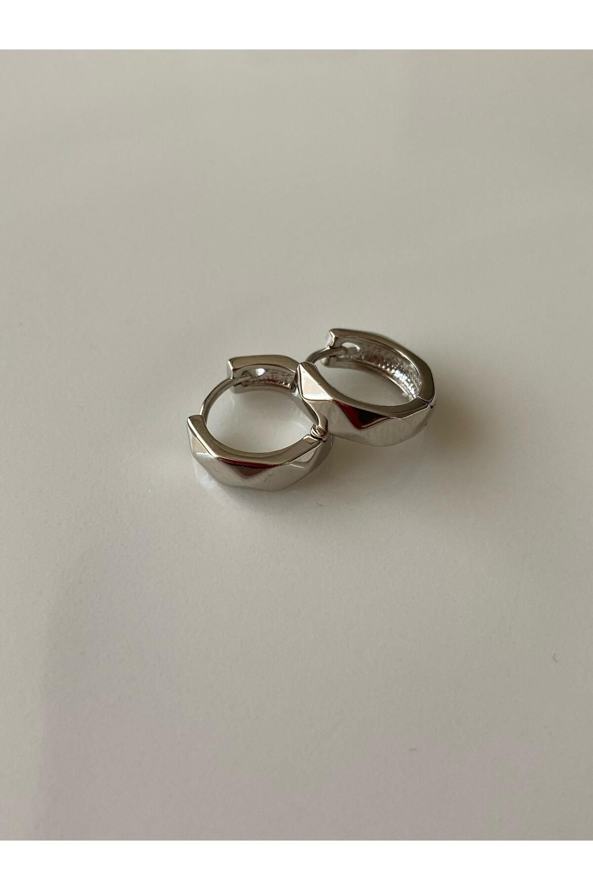 Freyja Aksesuar Minimal Köşeli Silver Halka Küpe Xuping