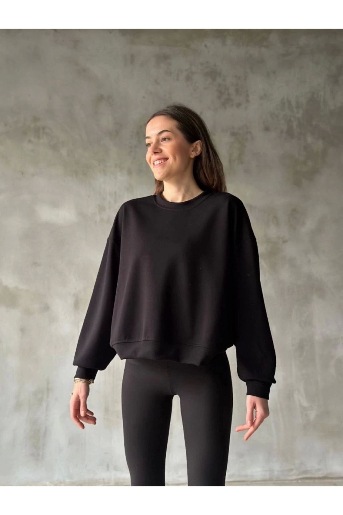 nedo7 Osy Modal Yumuşak Dokulu Kumaş Bisiklet Yaka Oversize Sweatshirt - Siyah