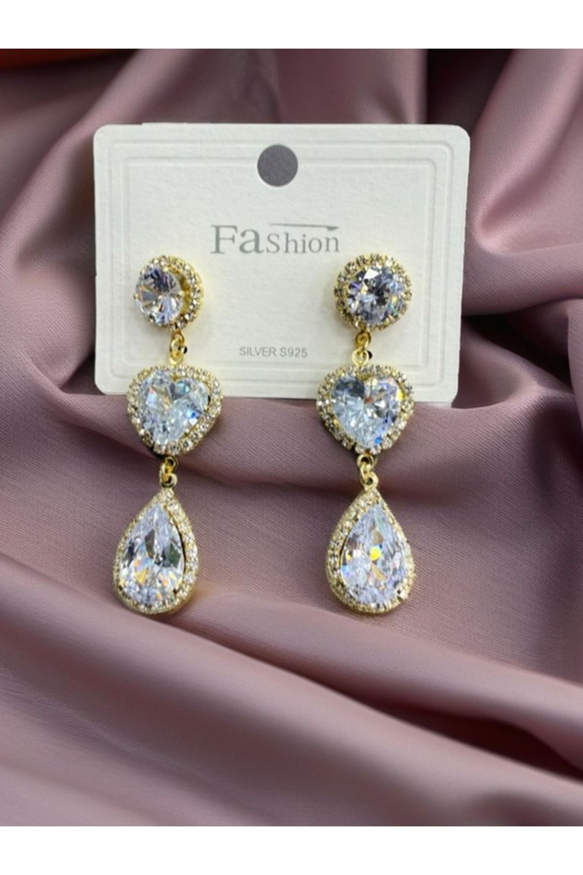 Calmea Jewellery Çelik Gümüş Premium Damla Kalp Renk Atmaz Garantli Faturalı Küpe (iğne 925 Ayar Gümüştür)