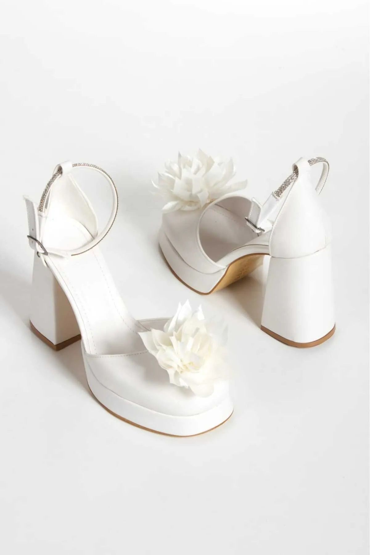 Blackroses-Bridal Shoes Special Design Stone Bracelet, Lotus Flower and Combined Bell Set. 6