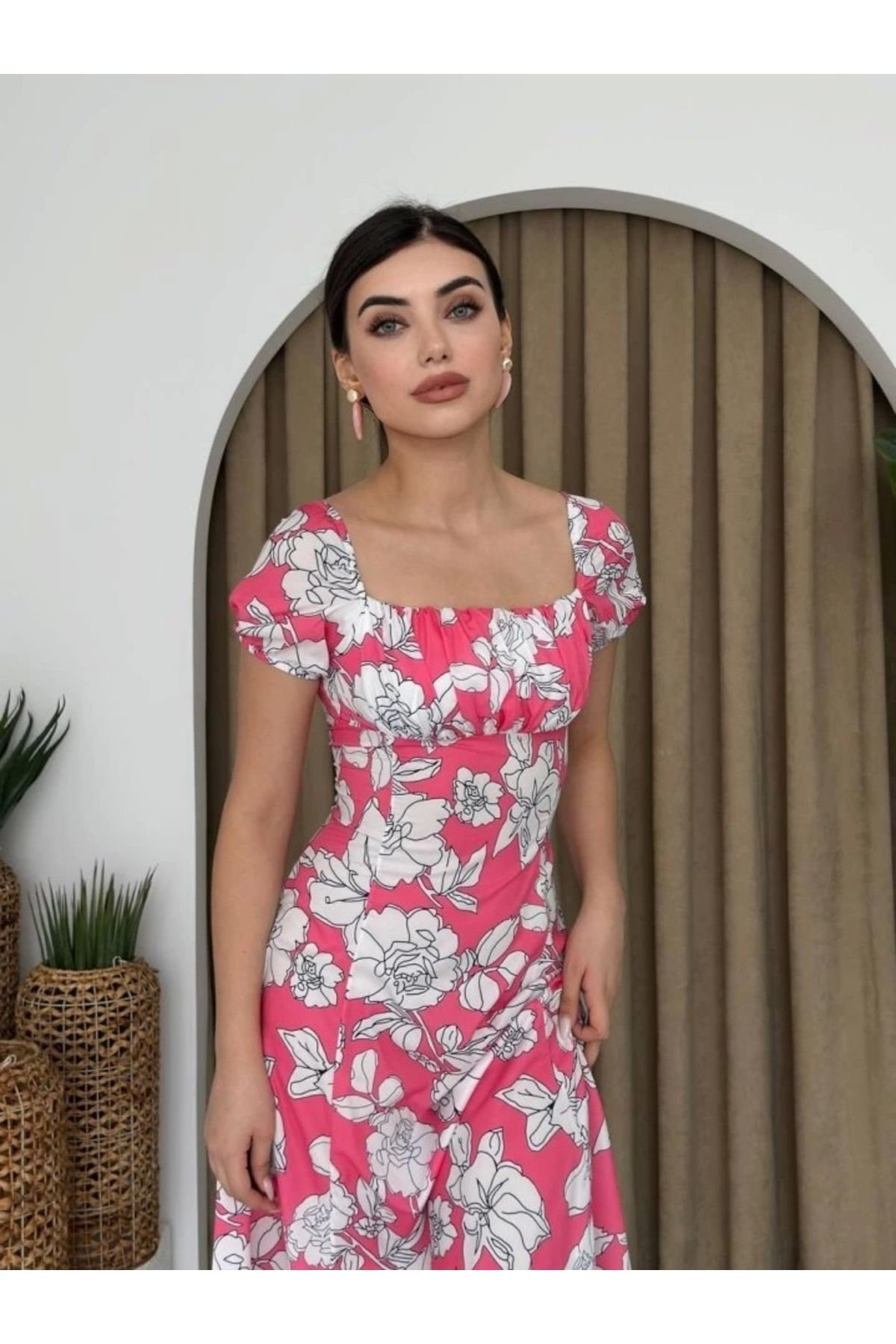 nedo7 Kare Yaka Çiçekli Elbise