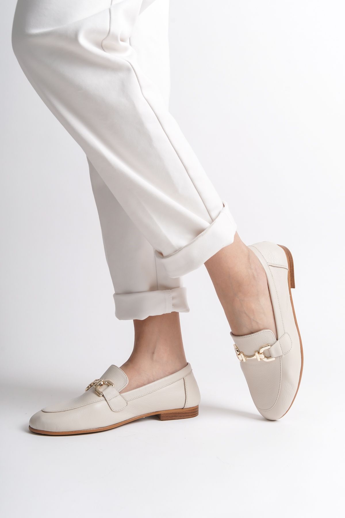 لوفر نود زنانه چرمی واقعی Loafer اورجینال Capone Outfitters