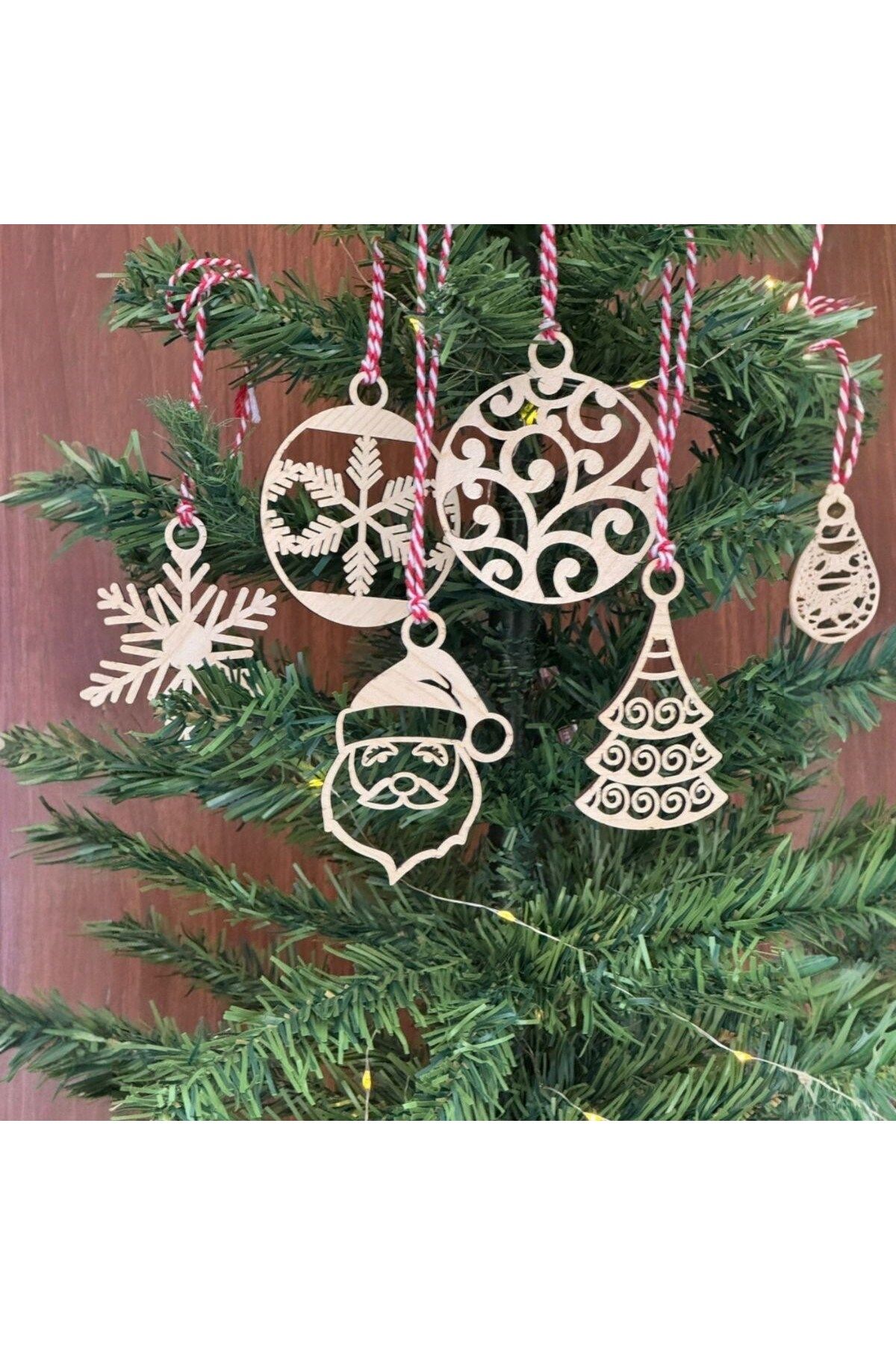 DERİK Derik 6 Parça Kırmızı Beyaz İpli Noel Babalı ve Kar Tanesi Model Ahşap Yılbaşı Ağaç Süs
