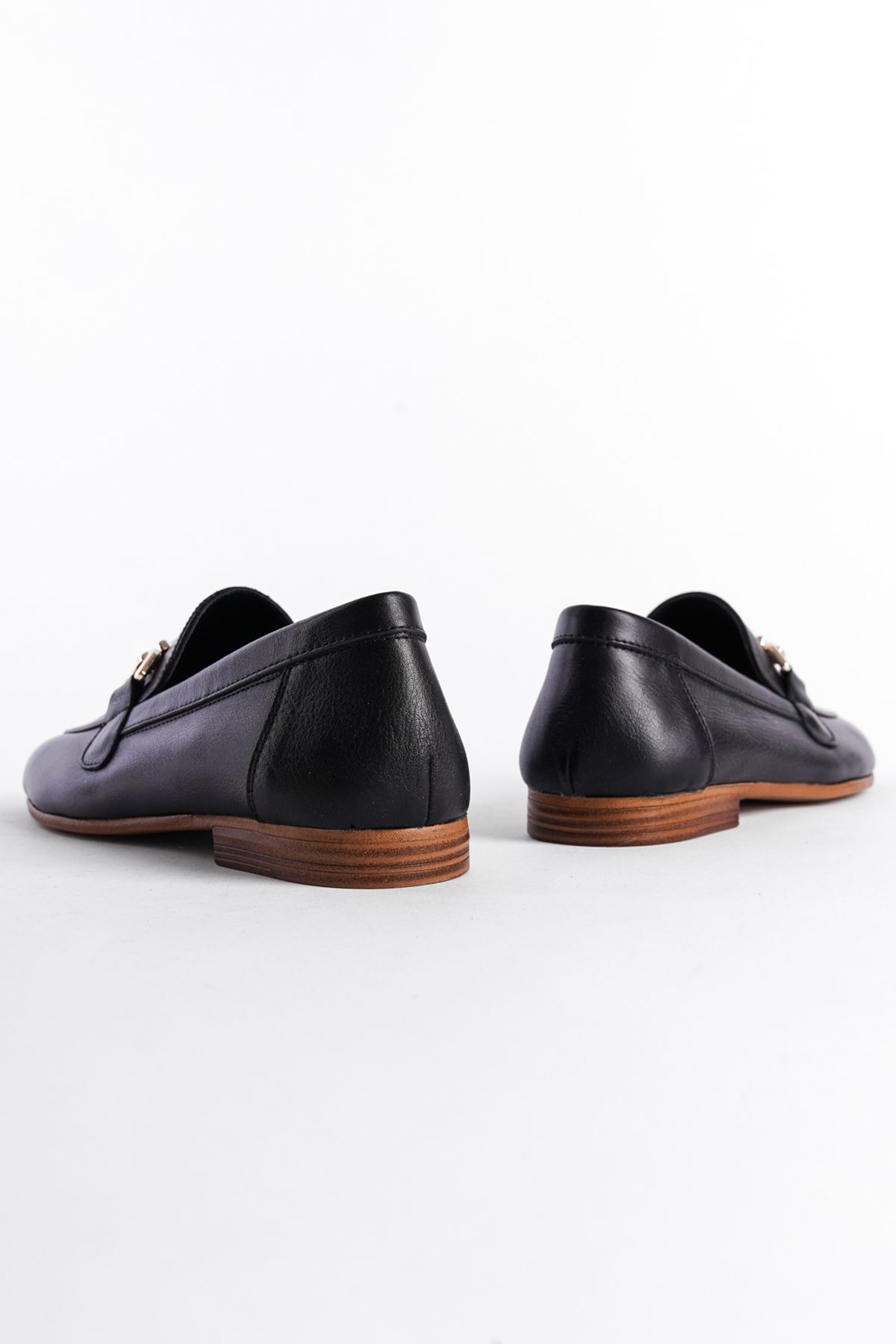 لوفر مشکی زنانه طلای طلایی سیاه چرمی واقعی Capone Outfitters