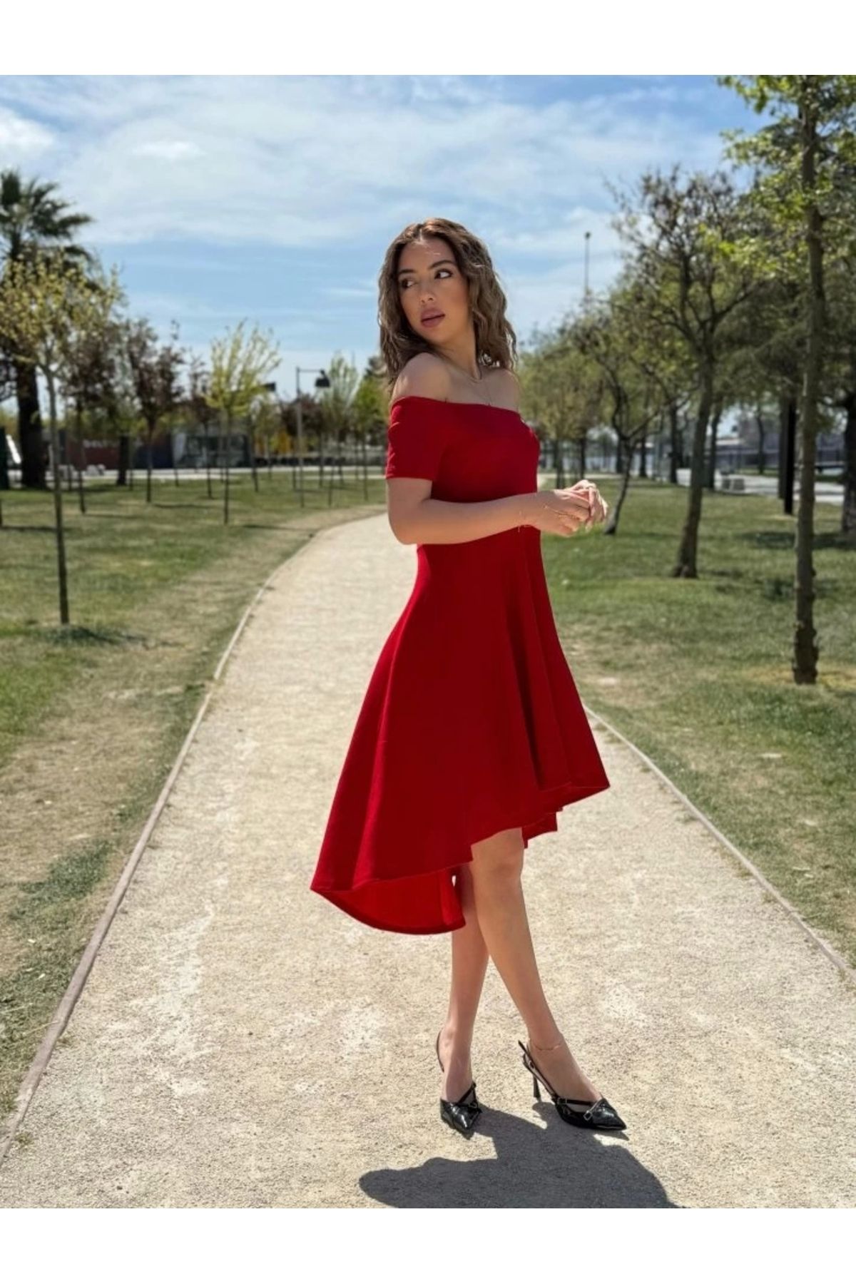 Butik Kadın Kısa Kollu Madonna Yaka önü Kısa Arkası Uzun Ithal Krep Elbise