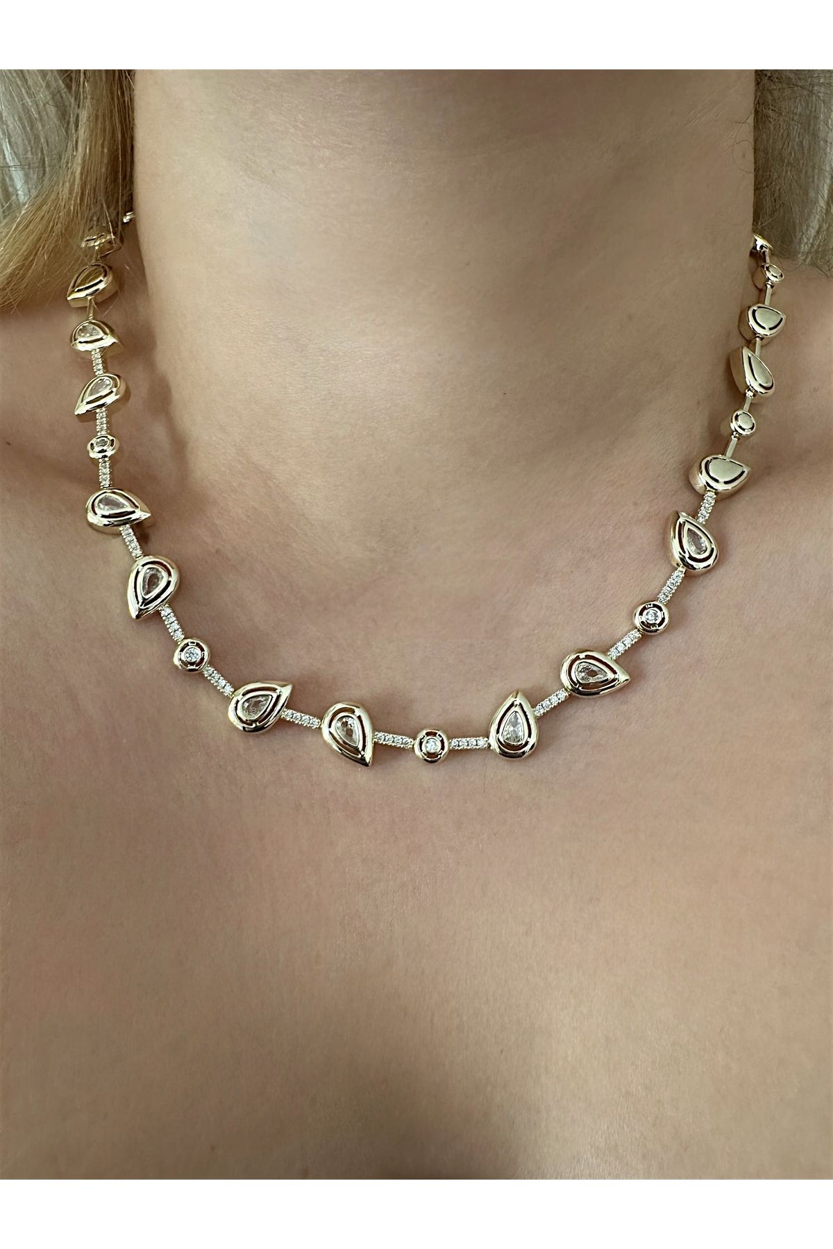 Gilia Jewelry 14K Altın Kaplama Damla Model Kolye