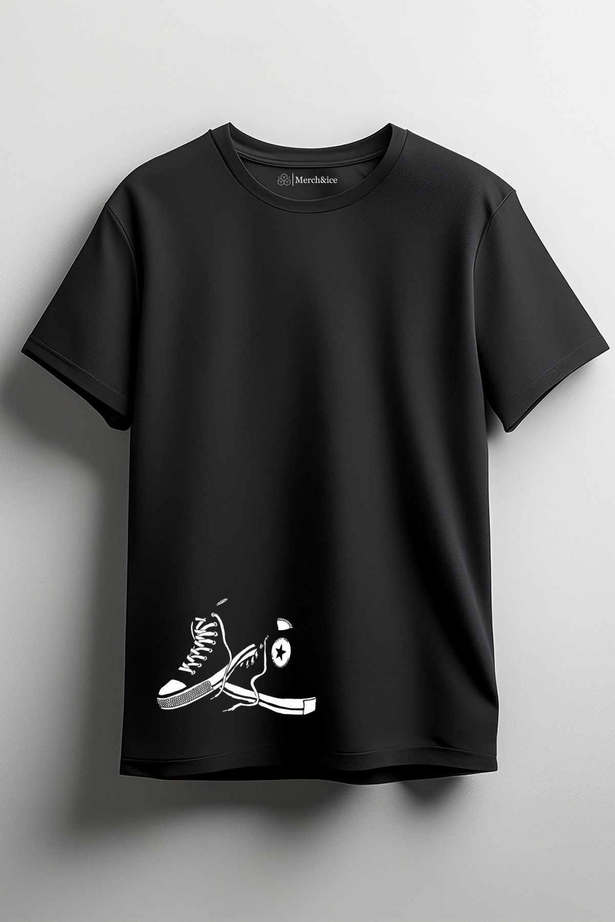 Merch&ice Siyah Ayakkabı Baskılı Unisex T-Shirt