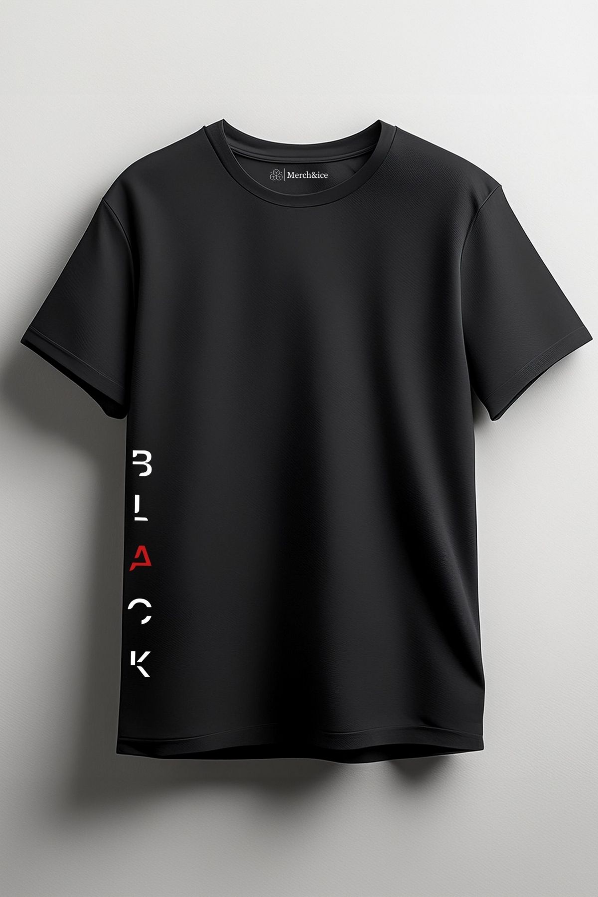 Merch&ice Black Yandan Baskılı Unisex T-Shirt