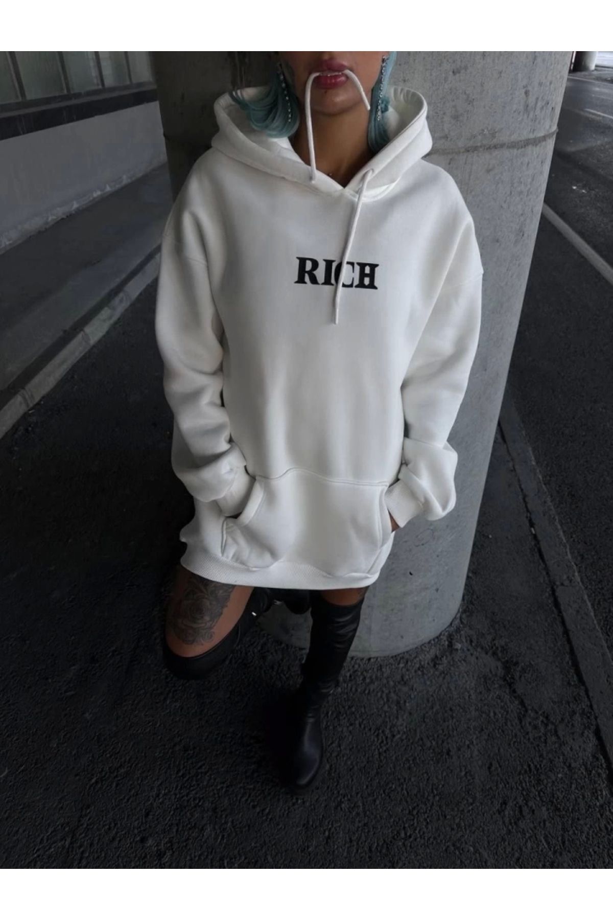 nedo7 Uzun Kol Kapşonlu Göğüs Baskılı SweatShirt - Beyaz