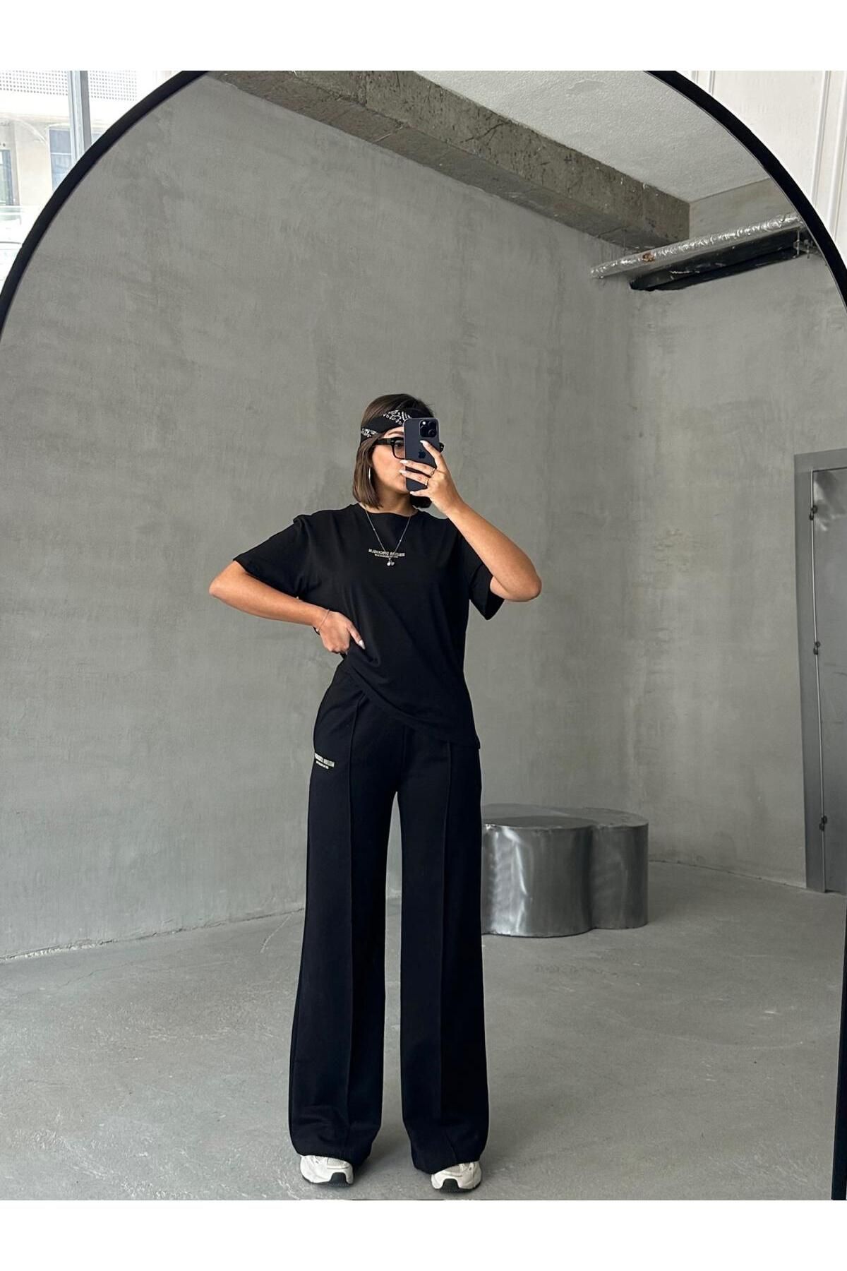 Cappmoda TKM-0046 Siyah Meltıng Stockholm Yazı Enjeksiyon Baskılı Bisiklet Yaka Tişört Bel Lastikli Çimalı Pa