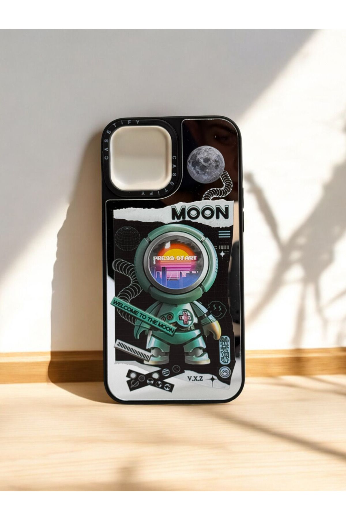 DUBİGOLD İPHONE 13 PRO MAX UYUMLU MOON YAZILI AYNALI TELEFON KILIFI