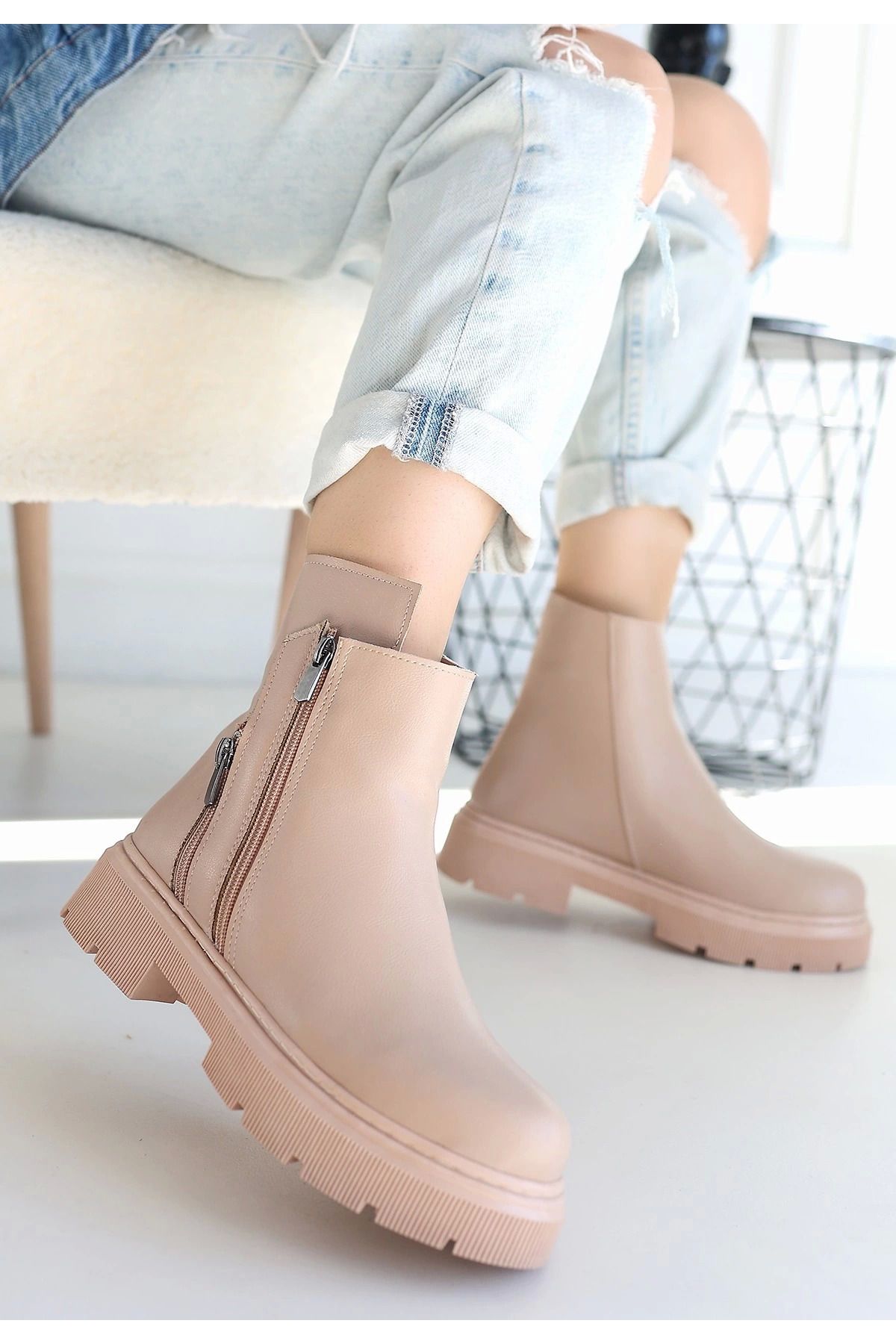Shop58 Menta Nude Cilt Fermuar Aksesuarlı Bot