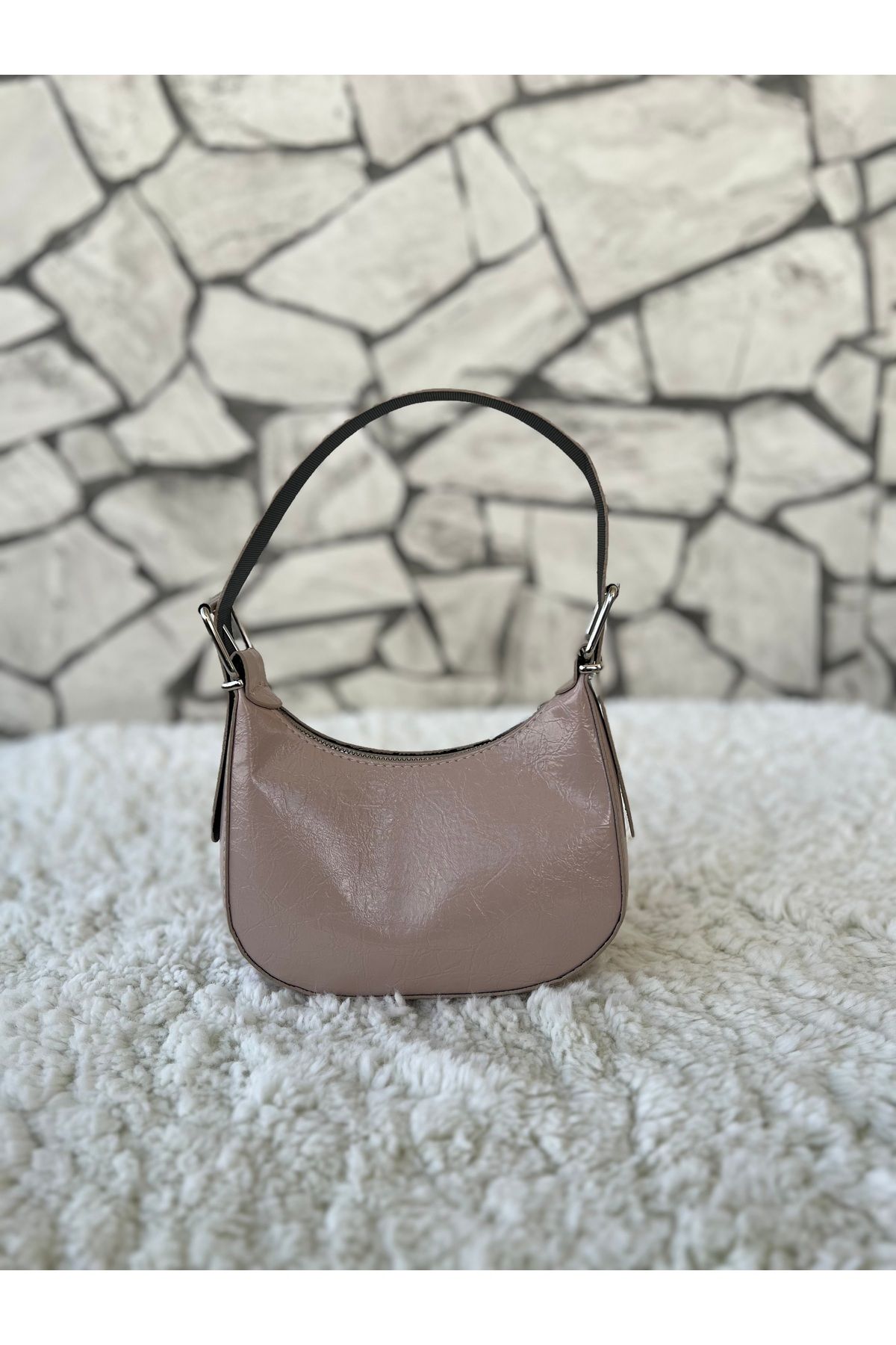 shop MİRELLA ÇANTA KADIN RUGAN EL ÇANTASI