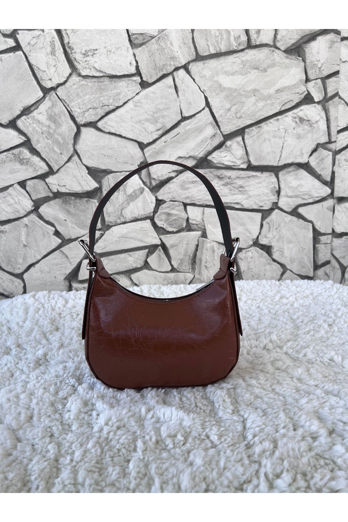 shop MİRELLA ÇANTA KADIN RUGAN EL ÇANTASI