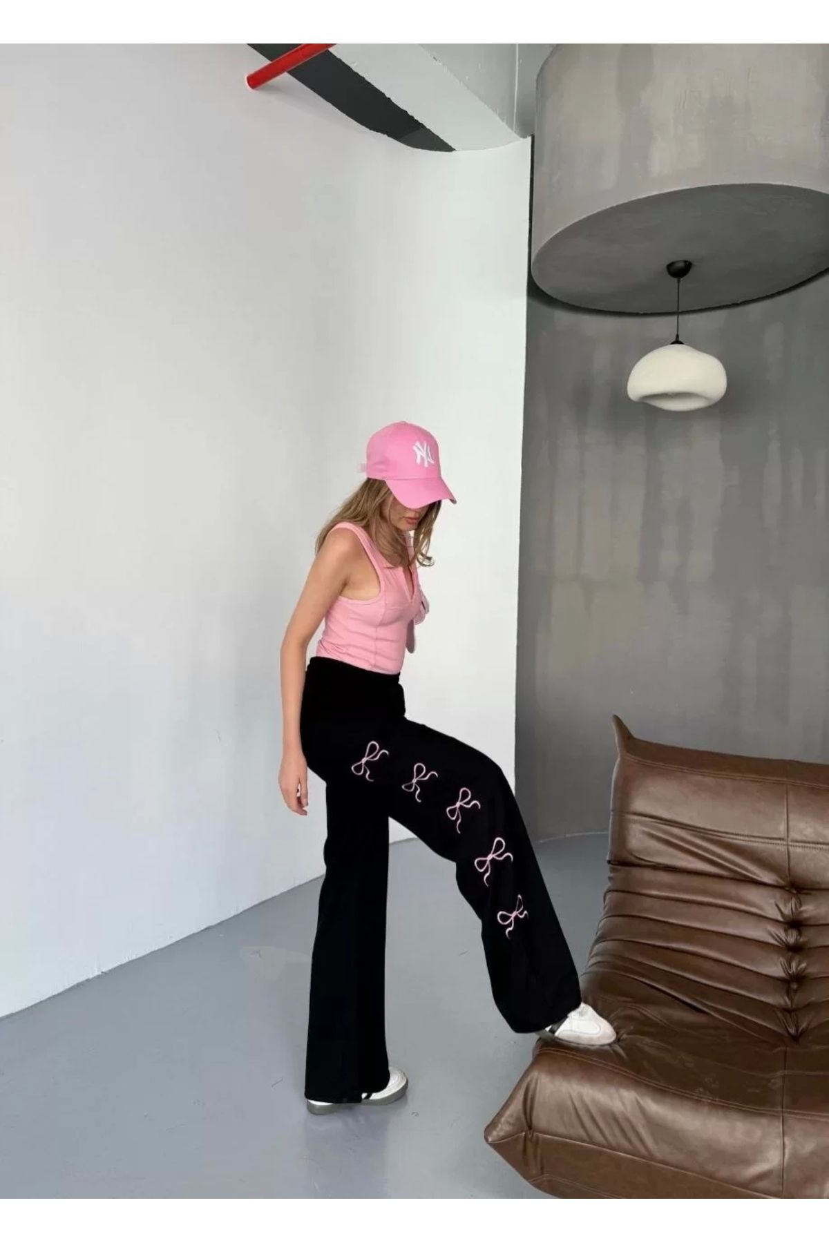 CVS Osy Modal Yumuşak Dokulu Kumaş Nakış işlemeli Rahat Bol Paça Eşofman Pantalon - Siyah