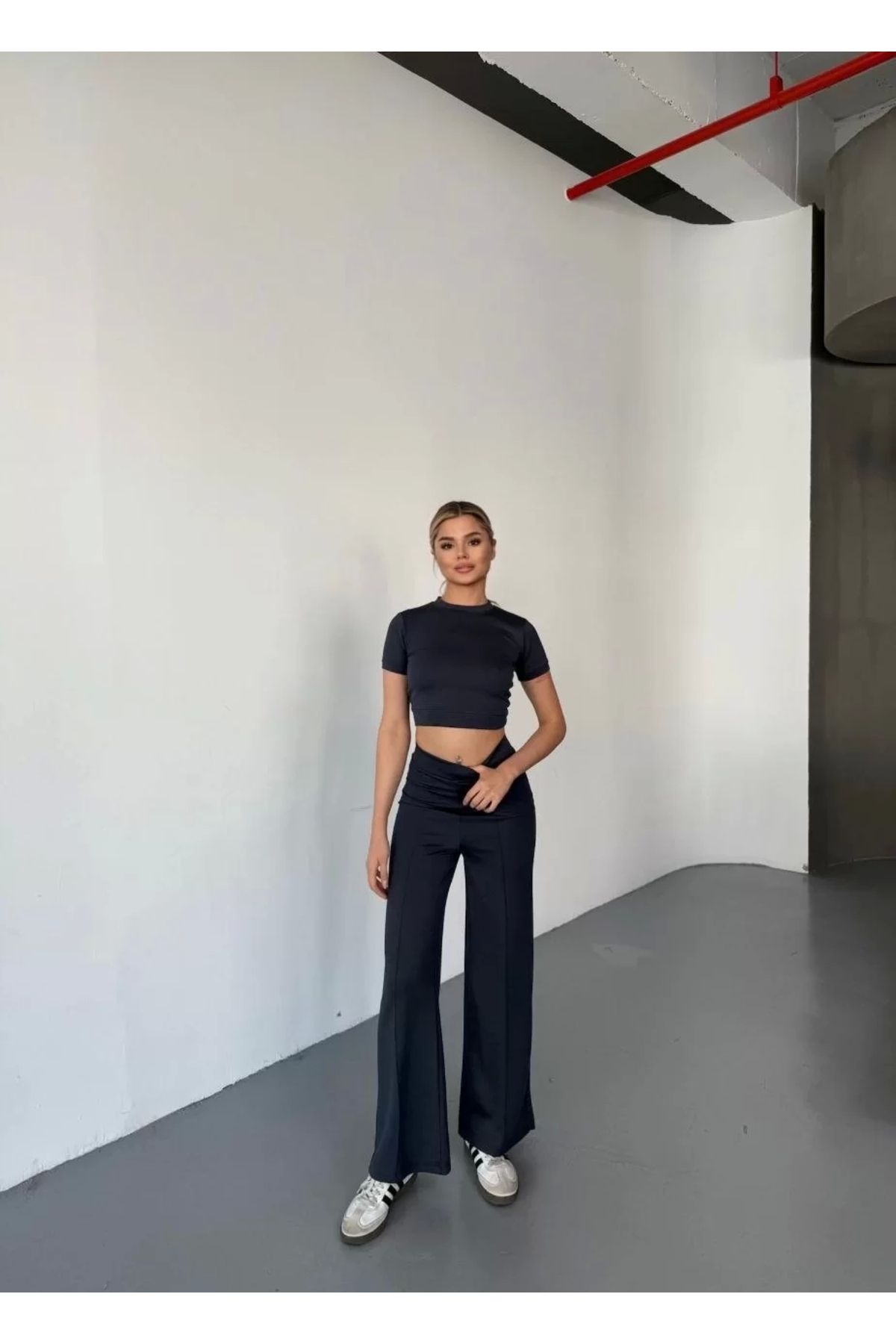 CVS Osy Modal Yumuşak Dokulu Kumaş Kısa Kollu Crop Rahat Pantalon ikili Takım - Füme