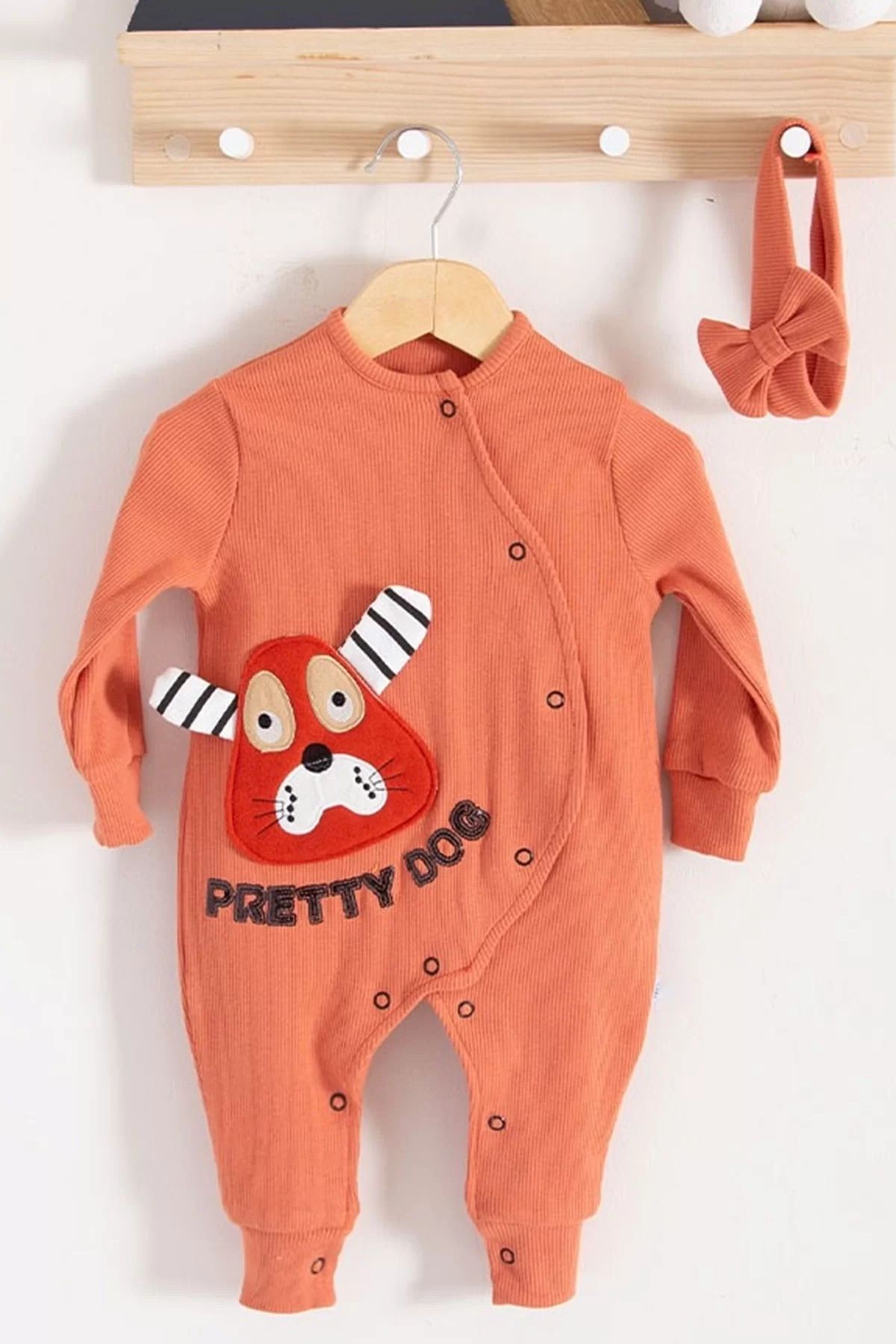 Shop58 Pretty Dog Nakışlı Bandanalı % 100 Pamuk Kız Bebek Tulumu