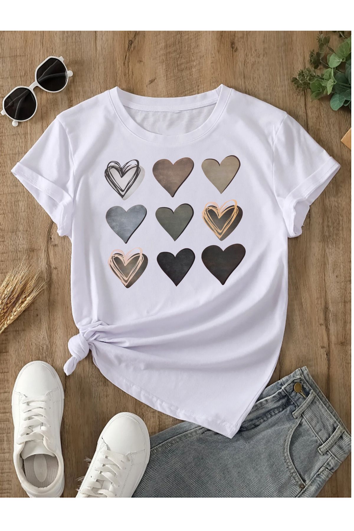 qavnas Unisex Kalpler Baskılı Rahat Kesim Beyaz T-Shirt