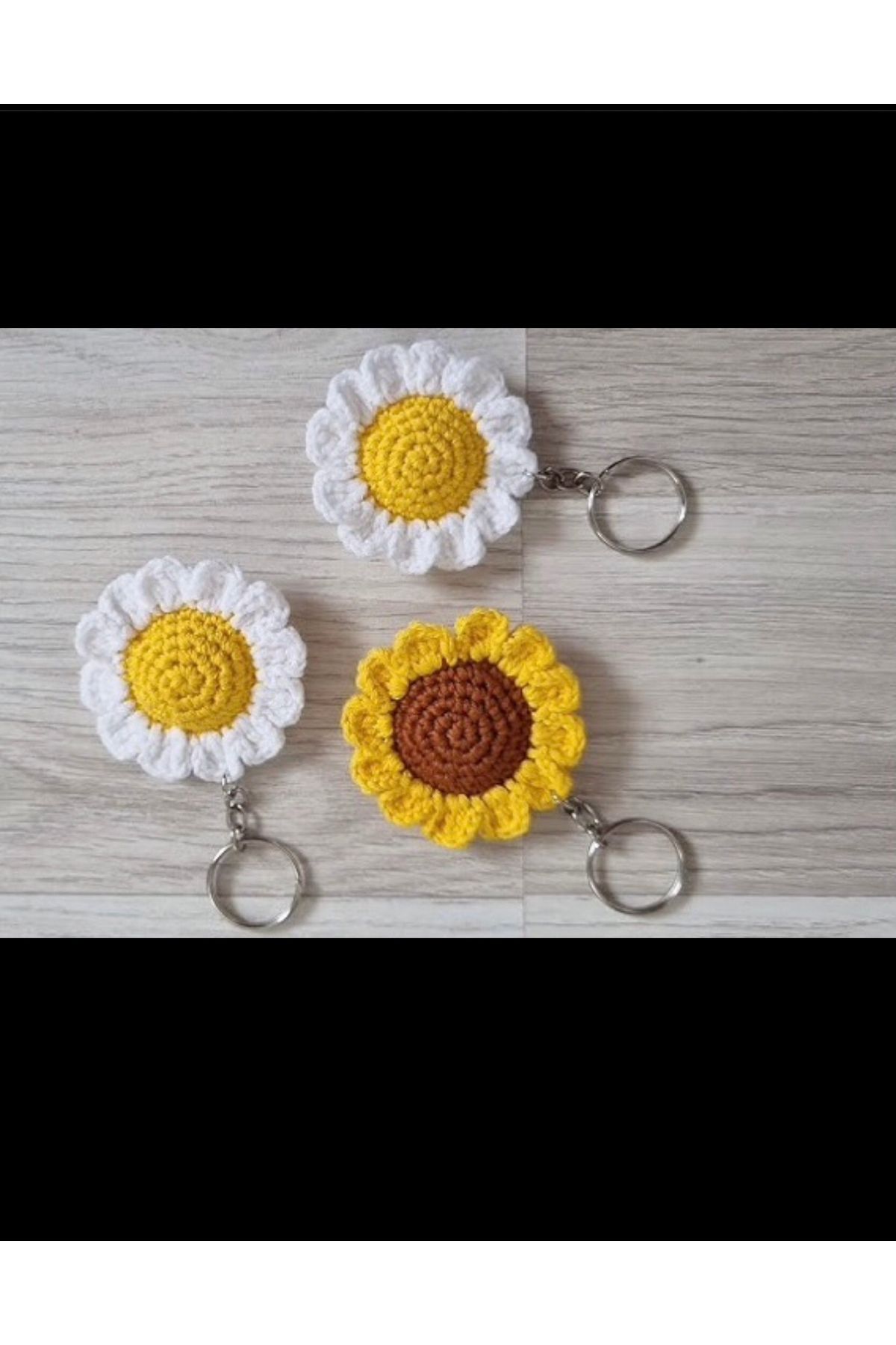 Gönülden Aksesuar 2adet En boy 6cm el örgüsü renkler sarı beyaz kahve sarı papatya anahtarlık