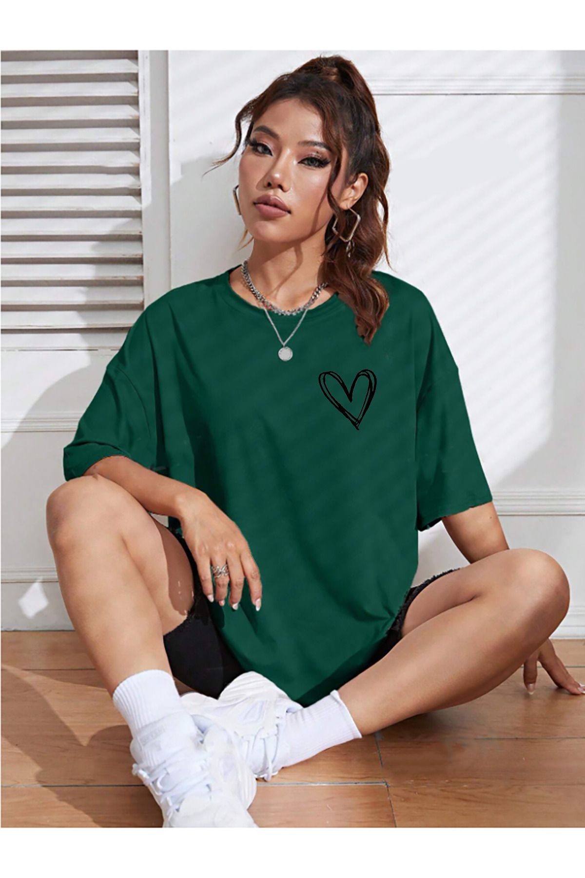 qavnas Unisex Kalp Baskılı Rahat Kesim Yeşil T-Shirt