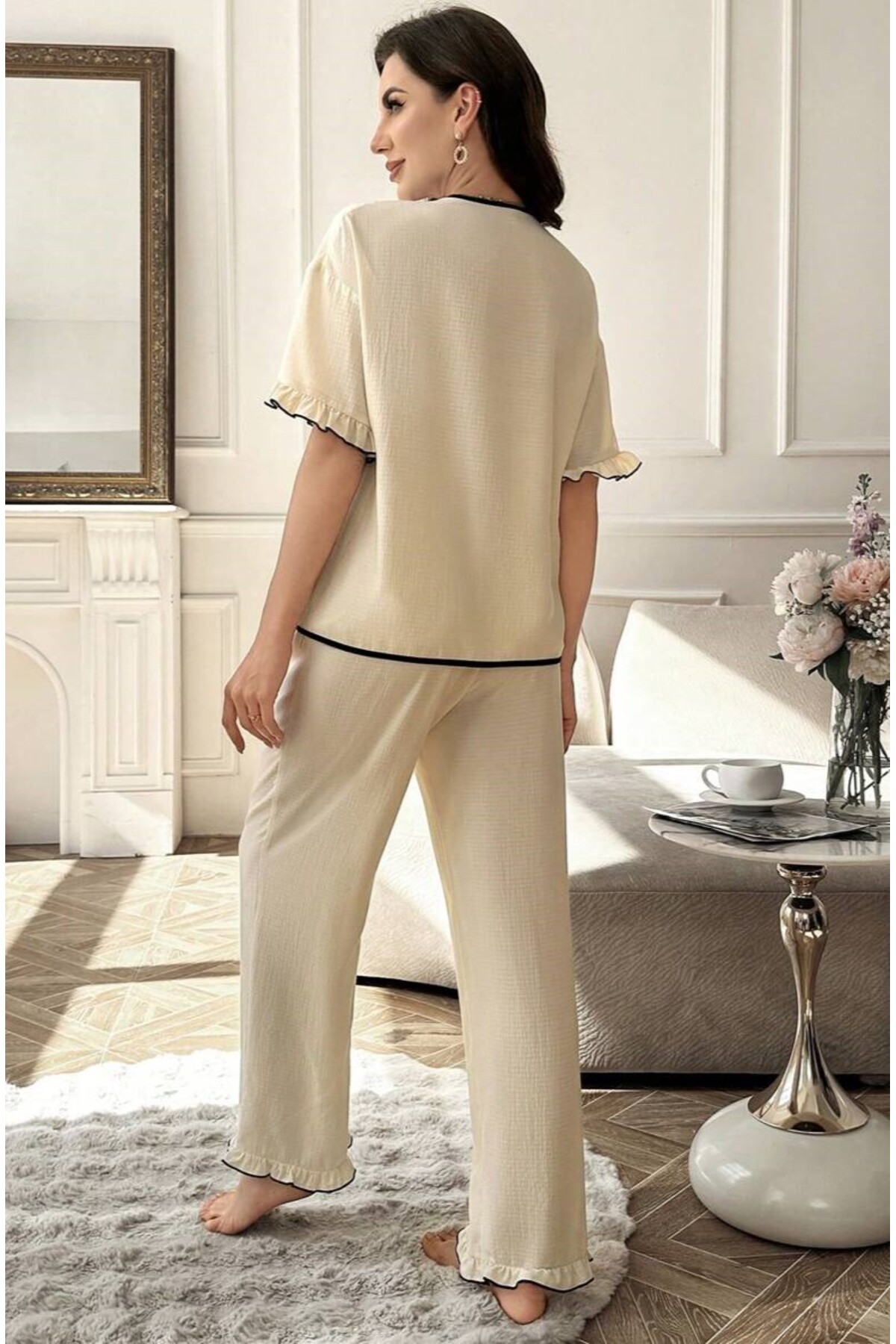 BELLA NOTTE  Kısa Kollu Fiyonk Detaylı Düğmeli Pijama Takımı - Görsel 6