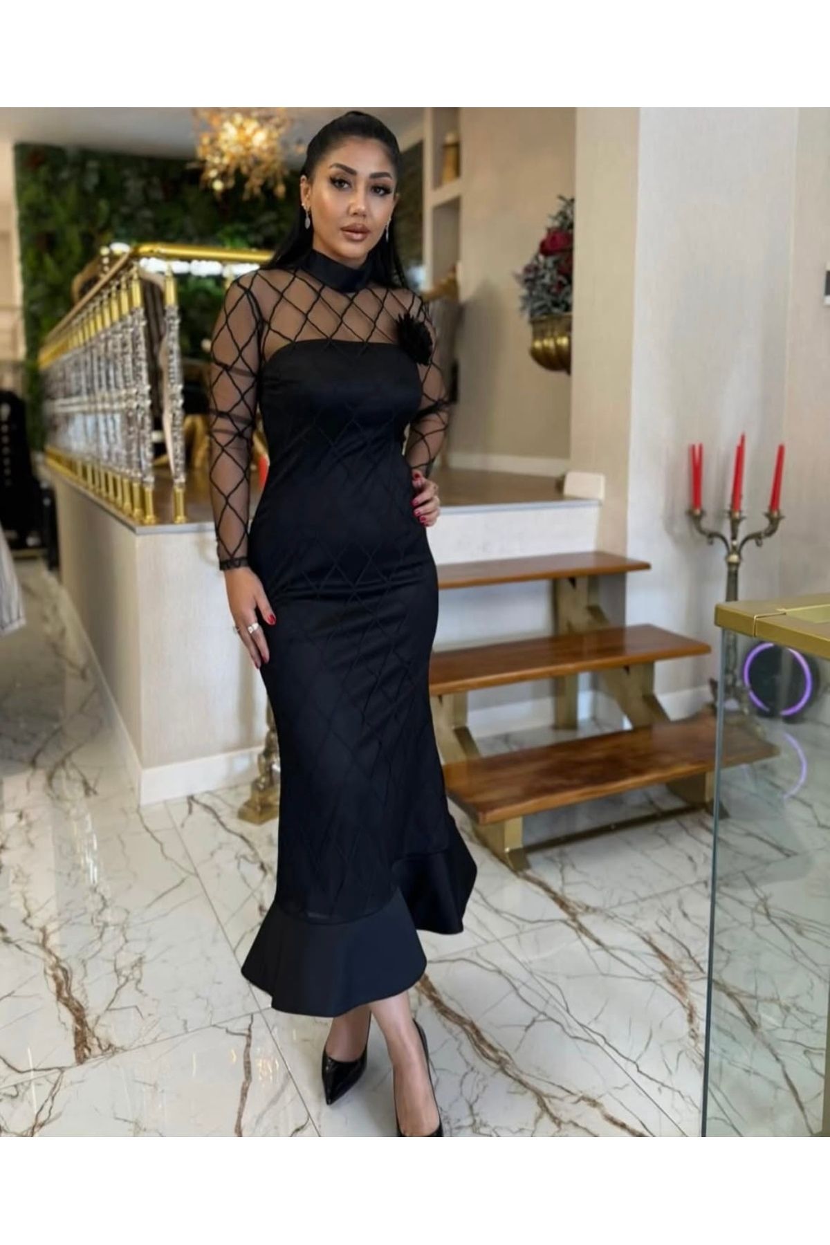 Gülşen Gök Butik Dantel Ve Gül Detay Belden Oturtmalı Elbise