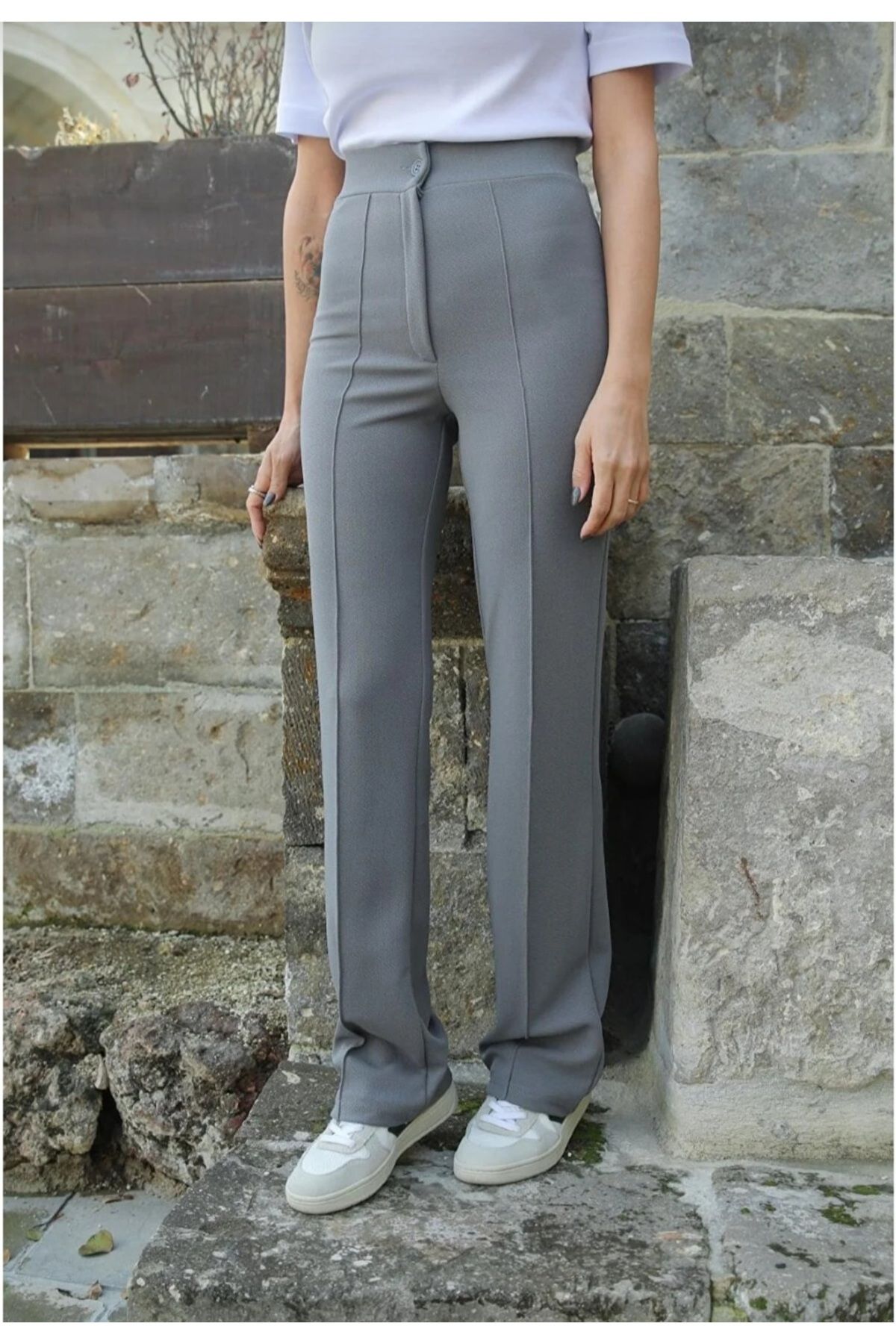 Butik Krep kumaş likralı önü çimalı pantolon