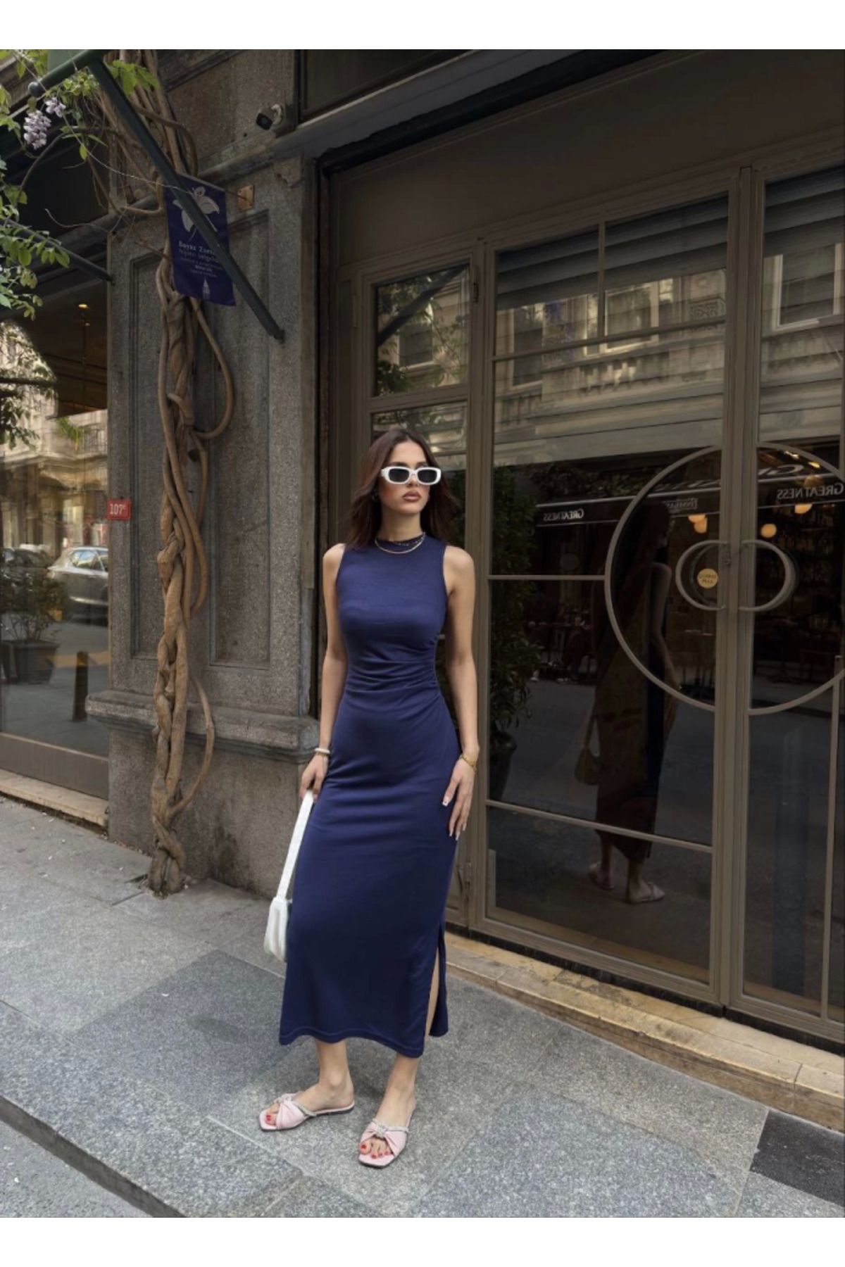 leyla sanat sanata yeni bir bakış açısı leyla sanat sanata yeni bir bakış açısı Osy Modal Yumuşak Dokulu Kumaş Bisiklet Yaka Sıfır Kolsuz Yı
