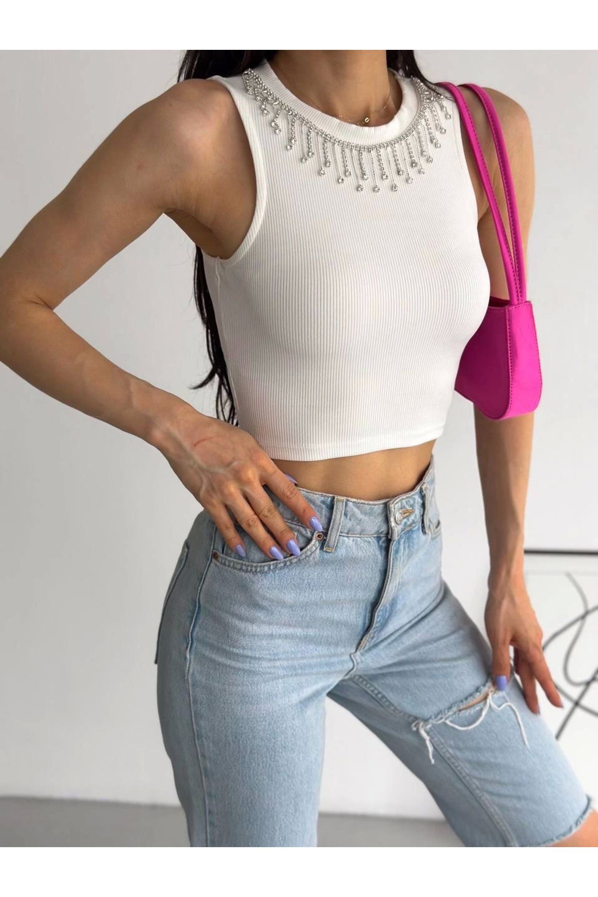 Shop58 fitilli kaşkorse yakası zincirli atlet beyaz