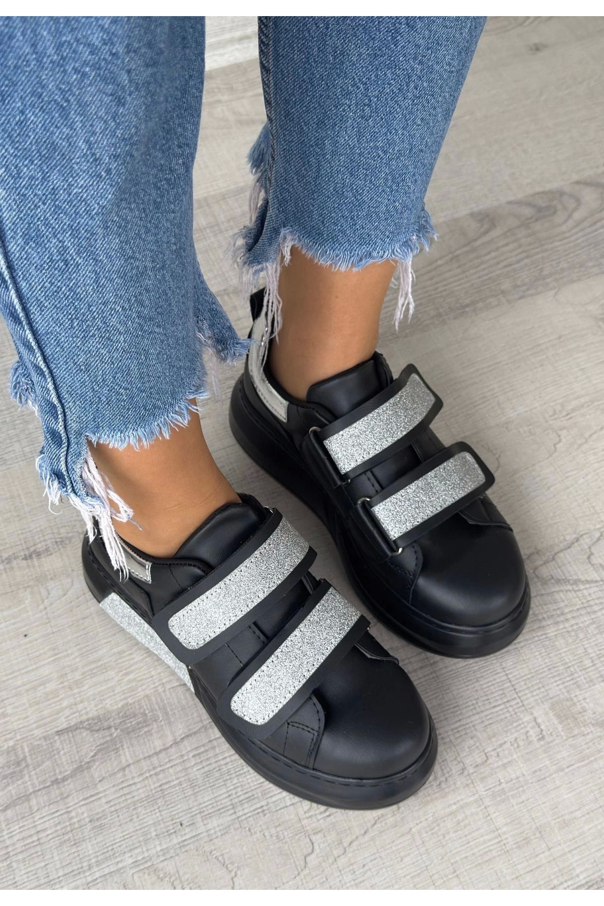 Shop58 Nino Siyah Cilt Simli Cırt Cırtlı Spor Ayakkabı