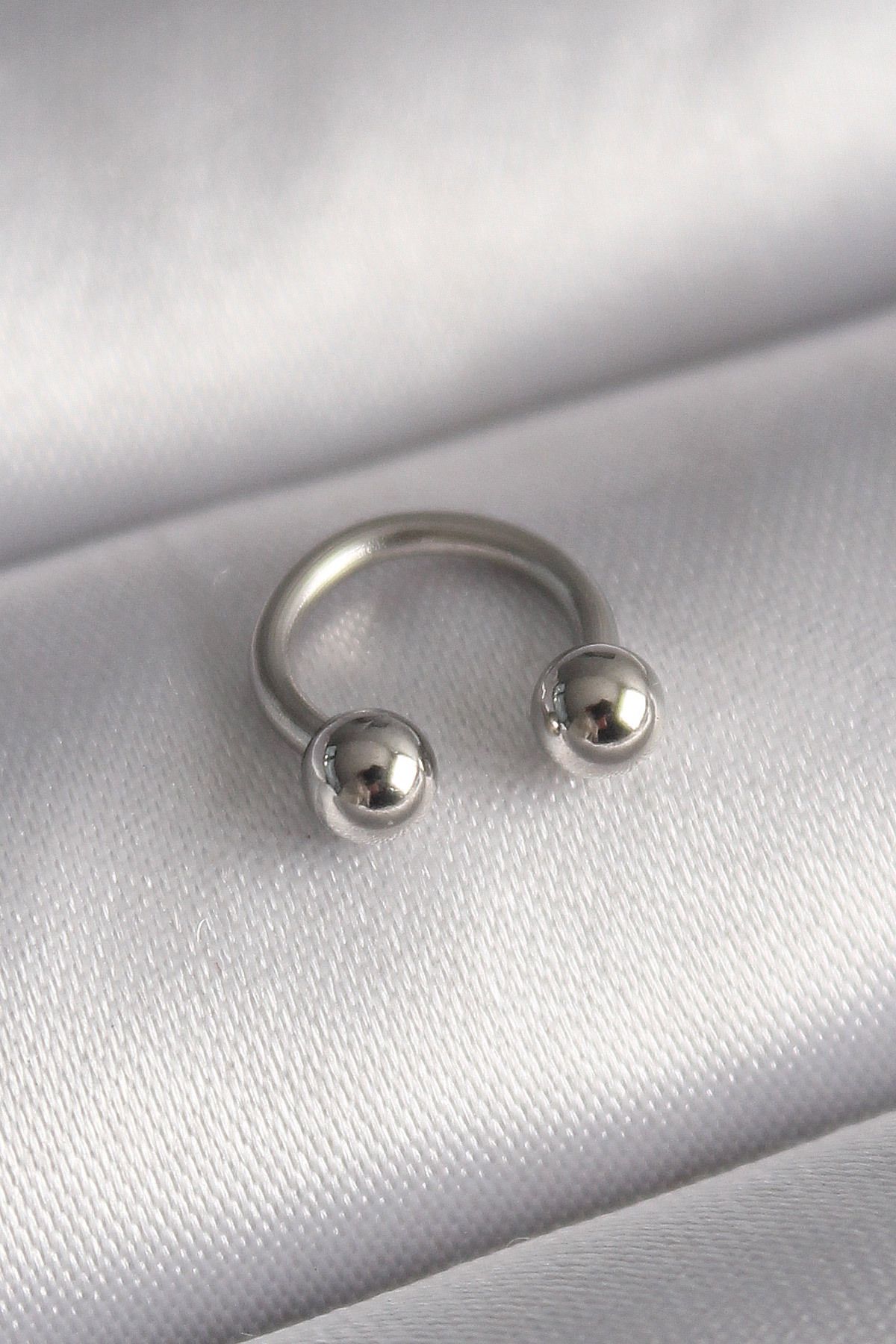 robotrend 316L Çelik Gümüş Renk Halka Model Topçuk Piercing