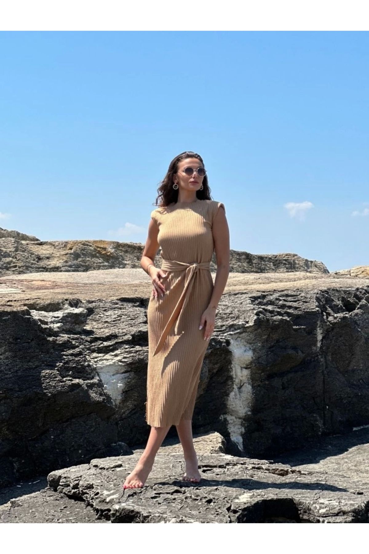 Butik Pamela Kuşakli Vatkali Elbise