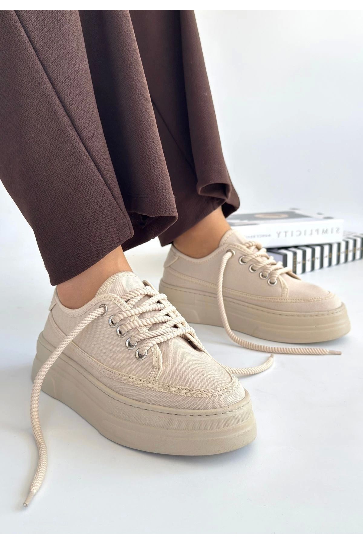 Shop58 Carin Bej Keten Bağcıklı Spor Ayakkabı