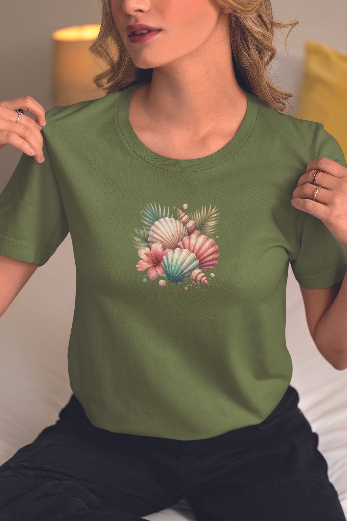 qoeuyl boutique Renkli Deniz Kabukları Baskılıyaz Temalı Unisex Regular Fit Pamuklu Yeşil Tişört